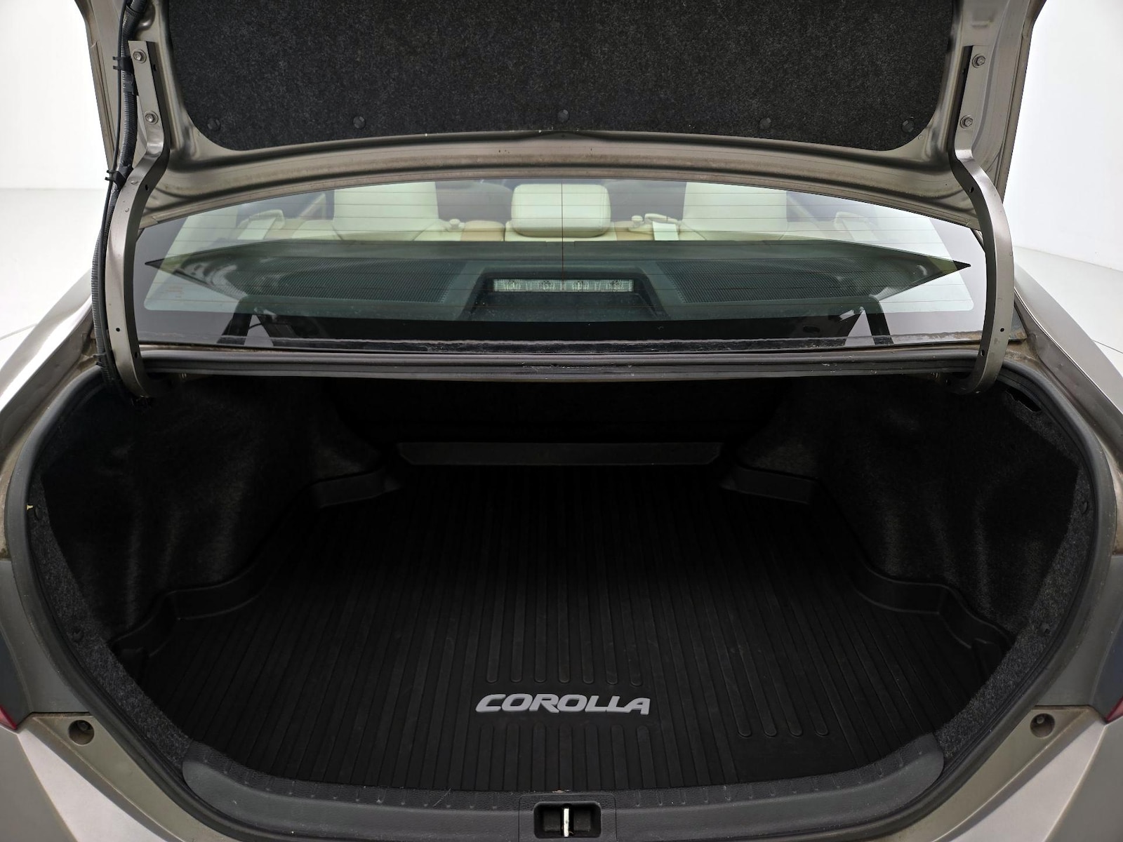 2018 Toyota Corolla LE - Photo 22