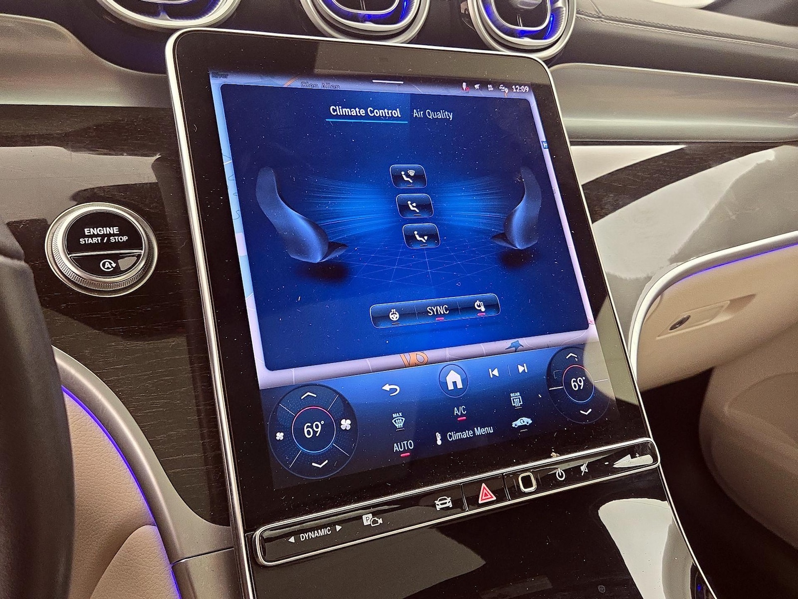 2025 Mercedes-Benz GLC Base - Photo 18