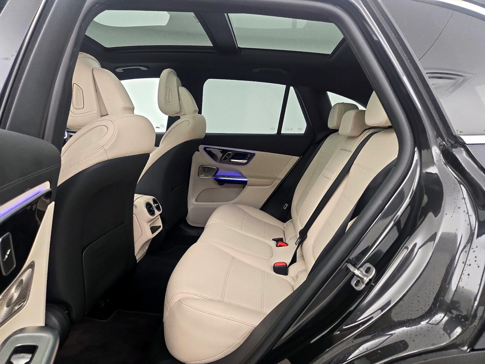 2025 Mercedes-Benz GLC Base - Photo 22