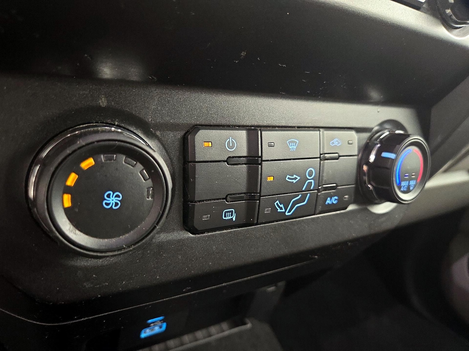 2020 Ford F-250 Super Duty XLT - Photo 17