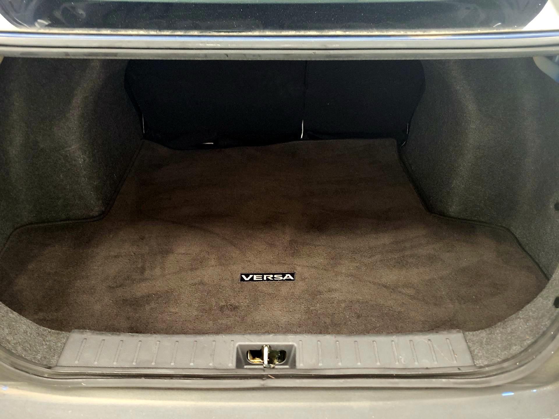 Thumbnail: 2022 Nissan Versa - 18