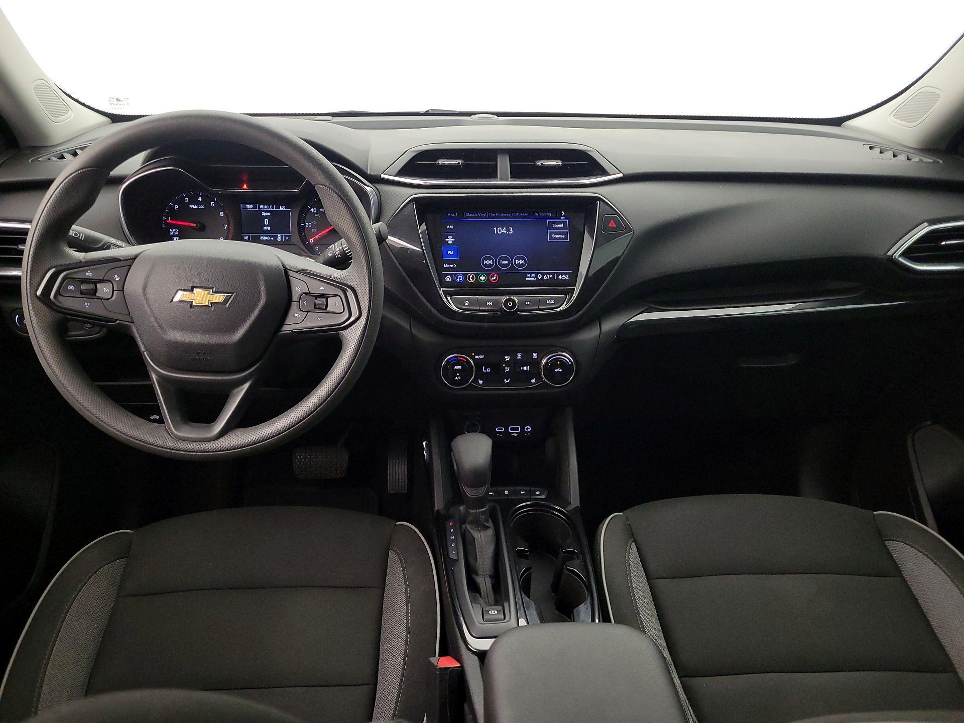 Thumbnail: 2023 Chevrolet TrailBlazer - 9