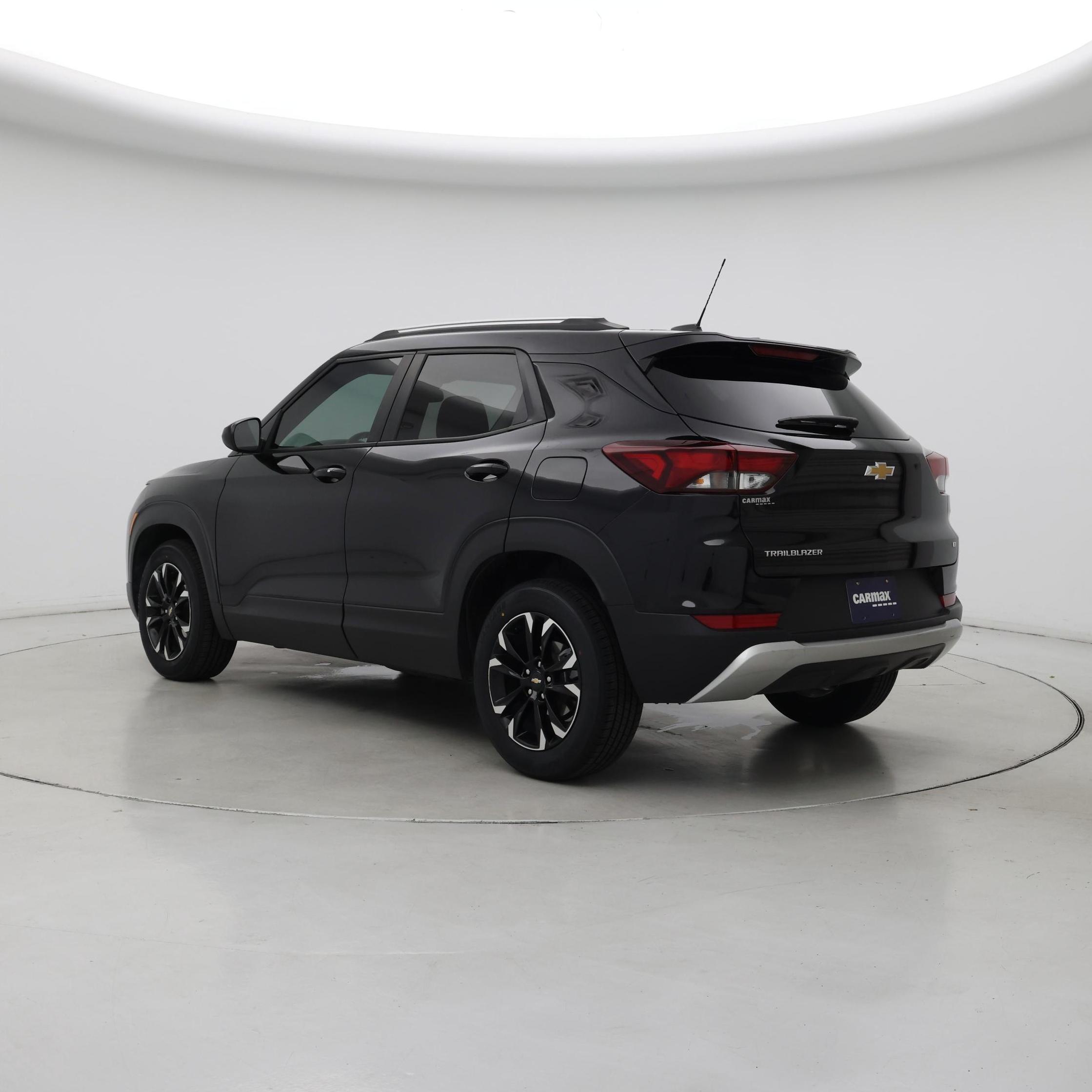 Thumbnail: 2023 Chevrolet TrailBlazer - 2