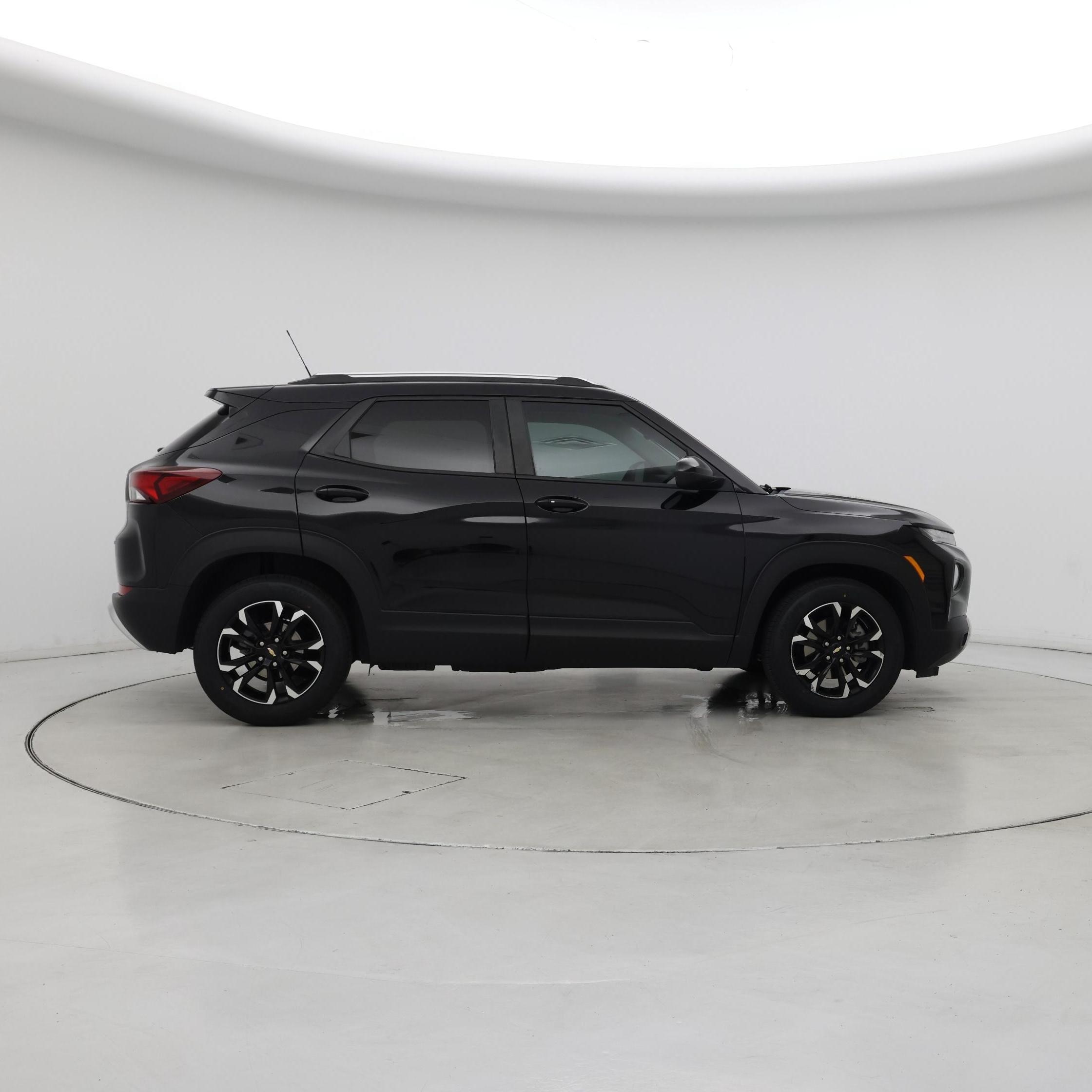 Thumbnail: 2023 Chevrolet TrailBlazer - 7