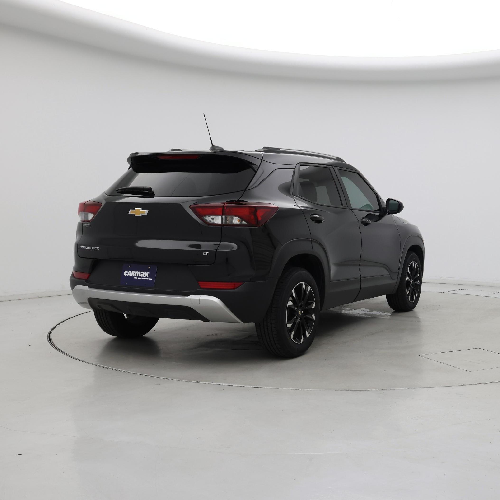 Thumbnail: 2023 Chevrolet TrailBlazer - 8