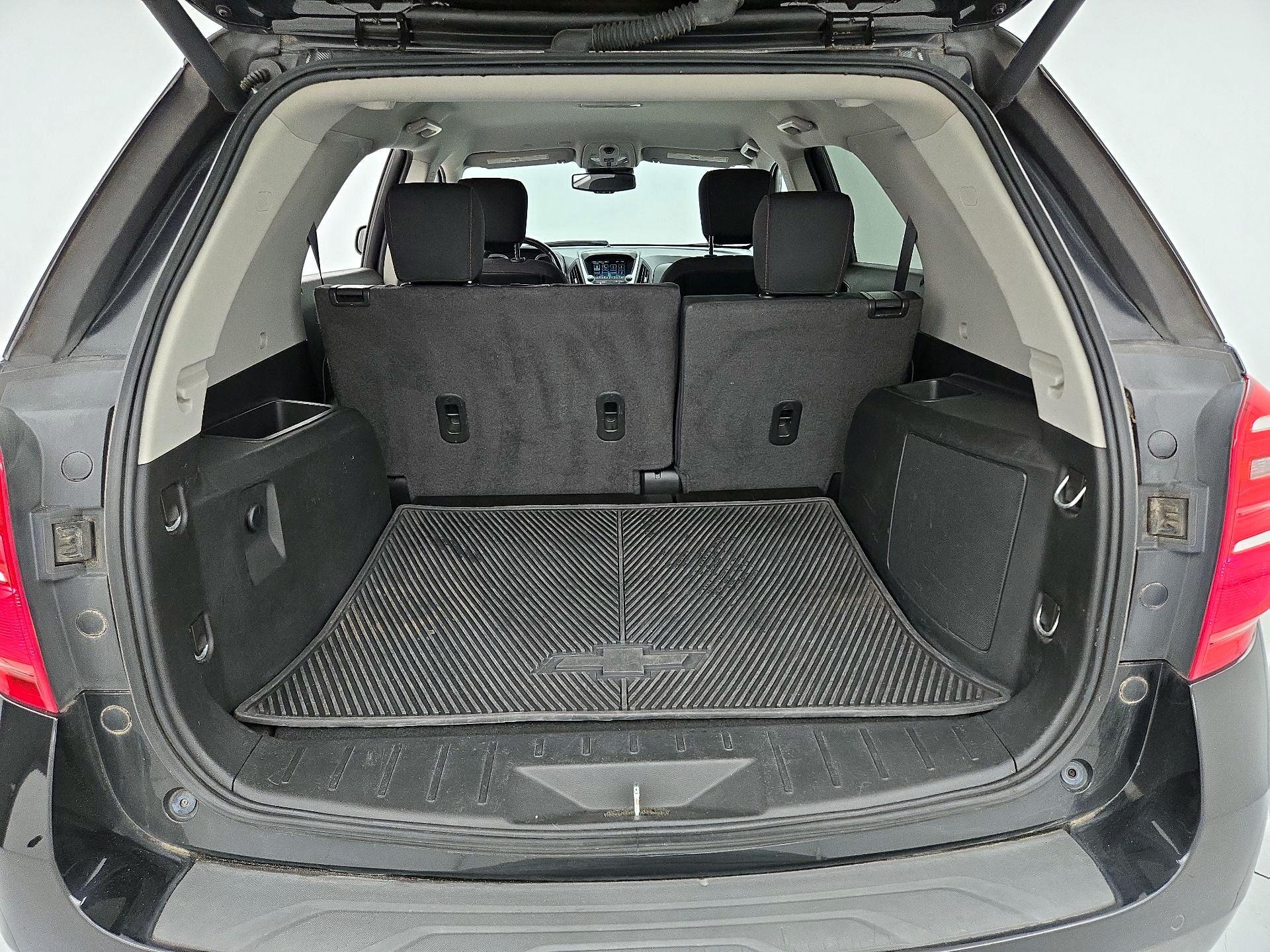 Thumbnail: 2017 Chevrolet Equinox - 20