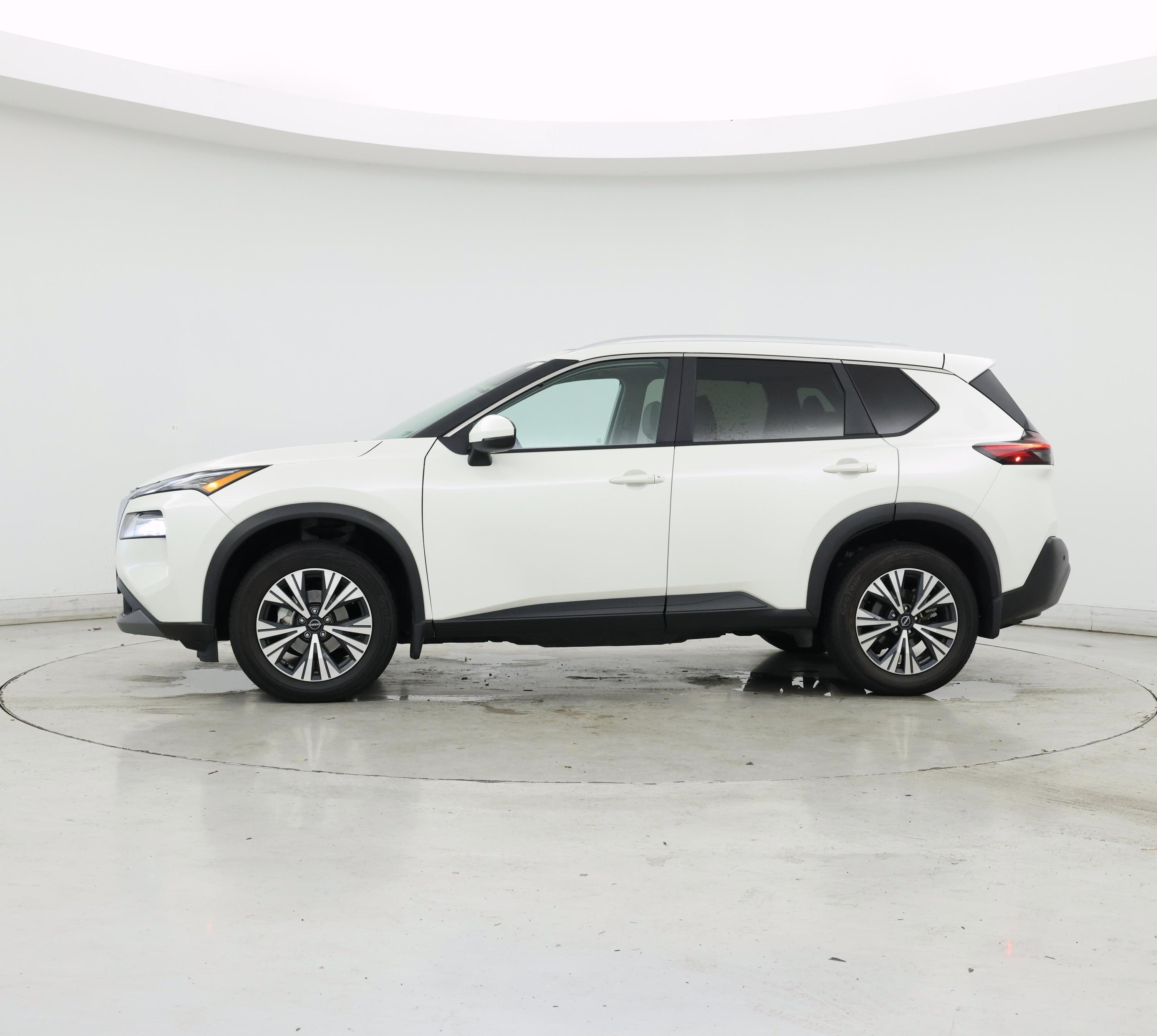 Thumbnail: 2023 Nissan Rogue - 3