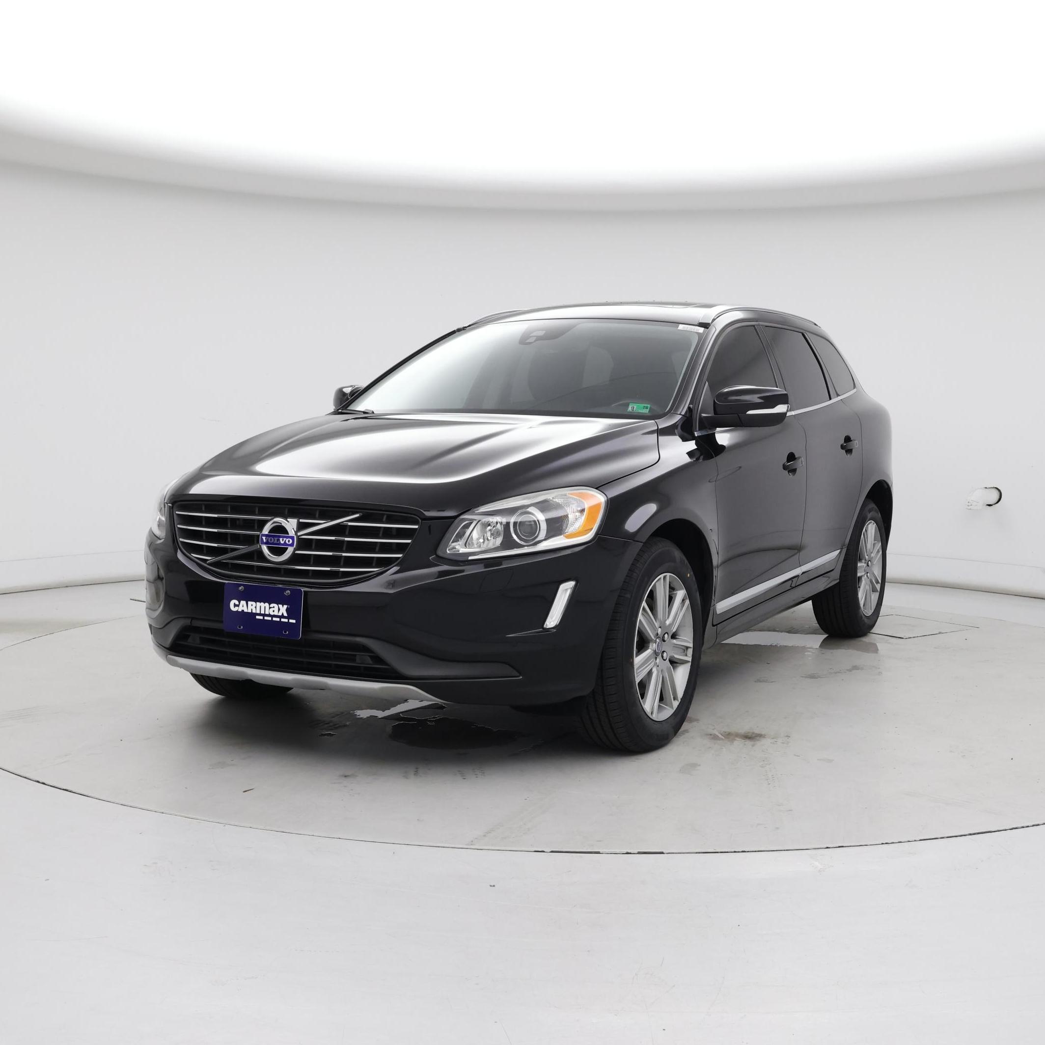 Thumbnail: 2017 Volvo XC60 - 4