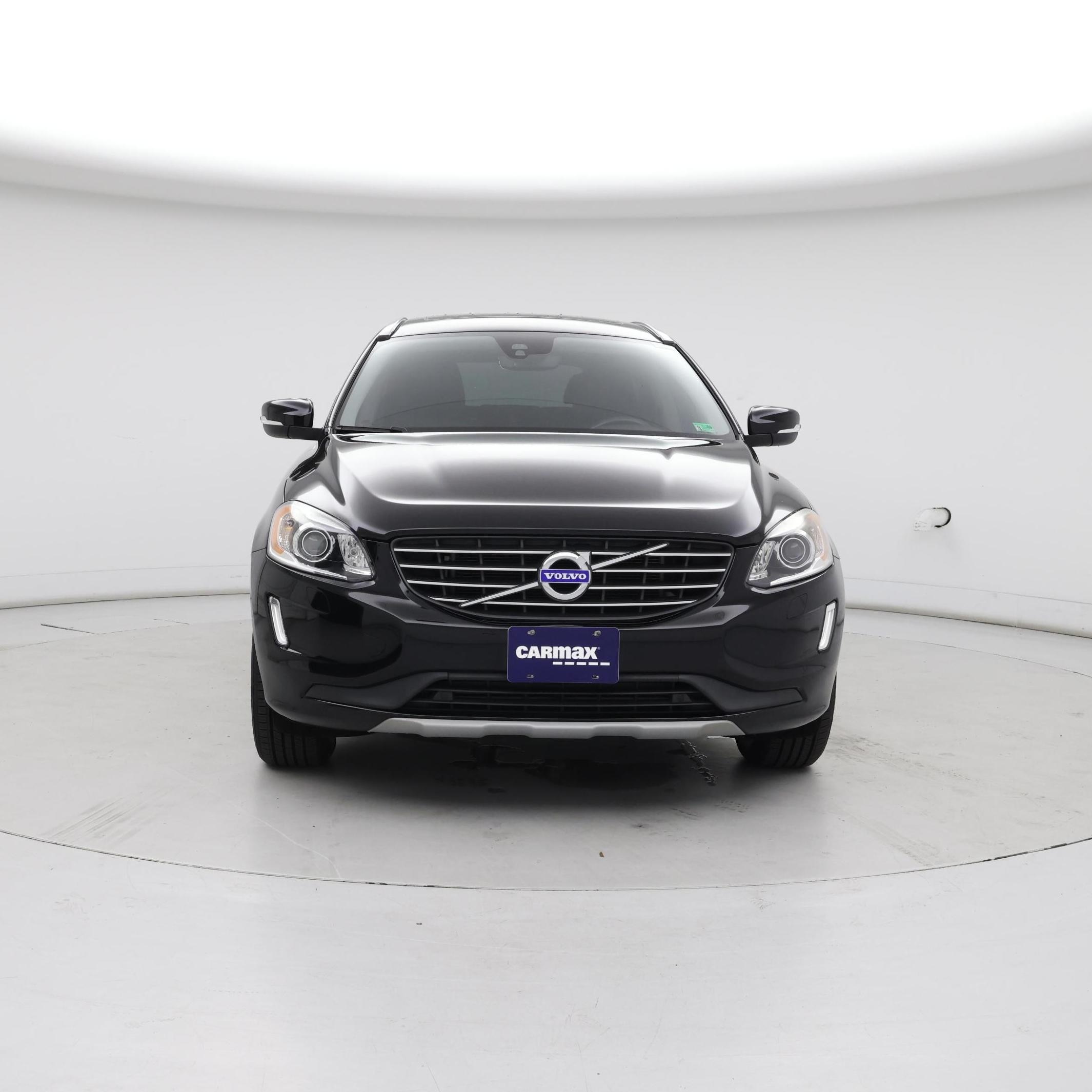 Thumbnail: 2017 Volvo XC60 - 5