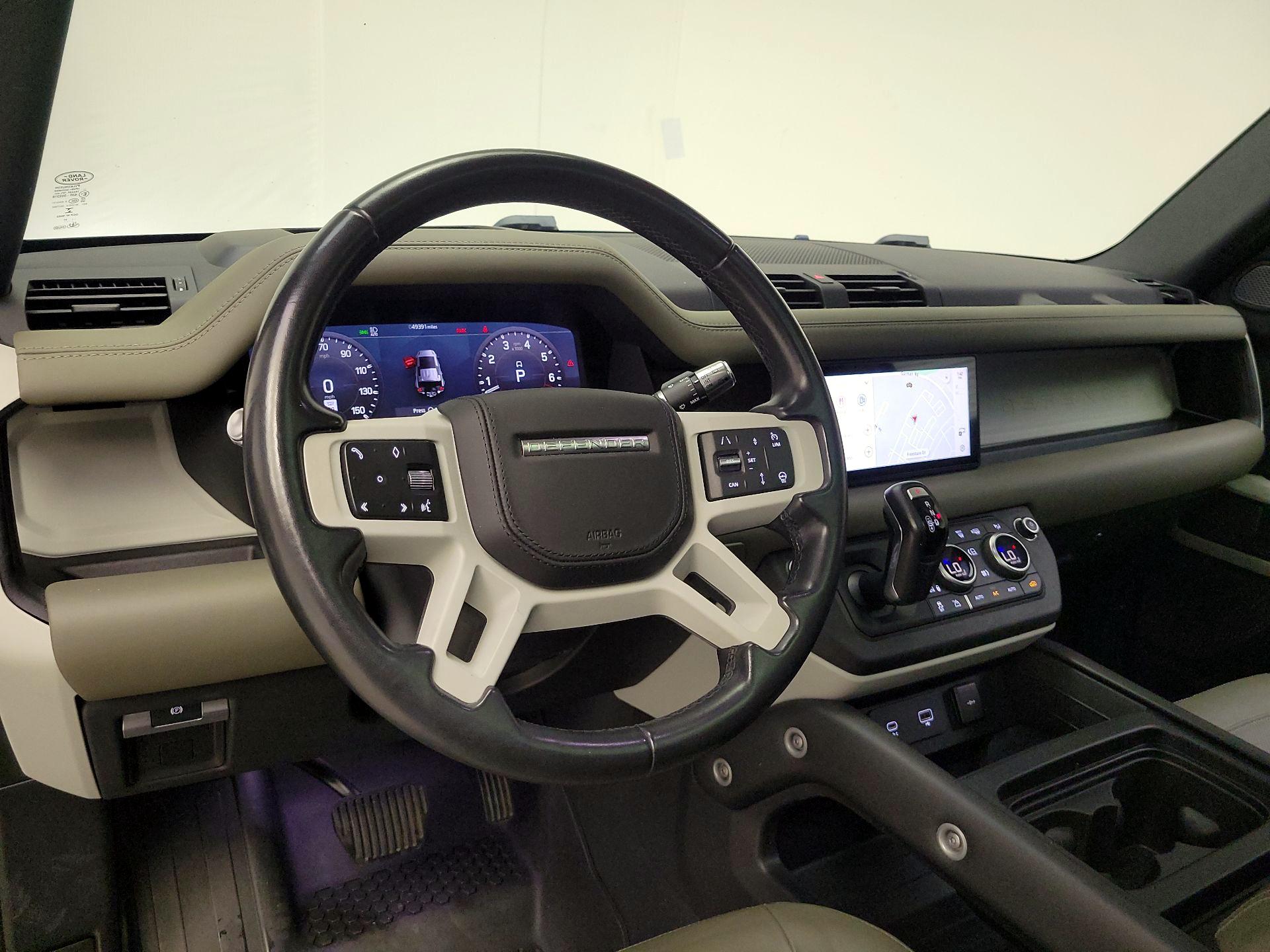 Thumbnail: 2020 Land Rover Defender - 9