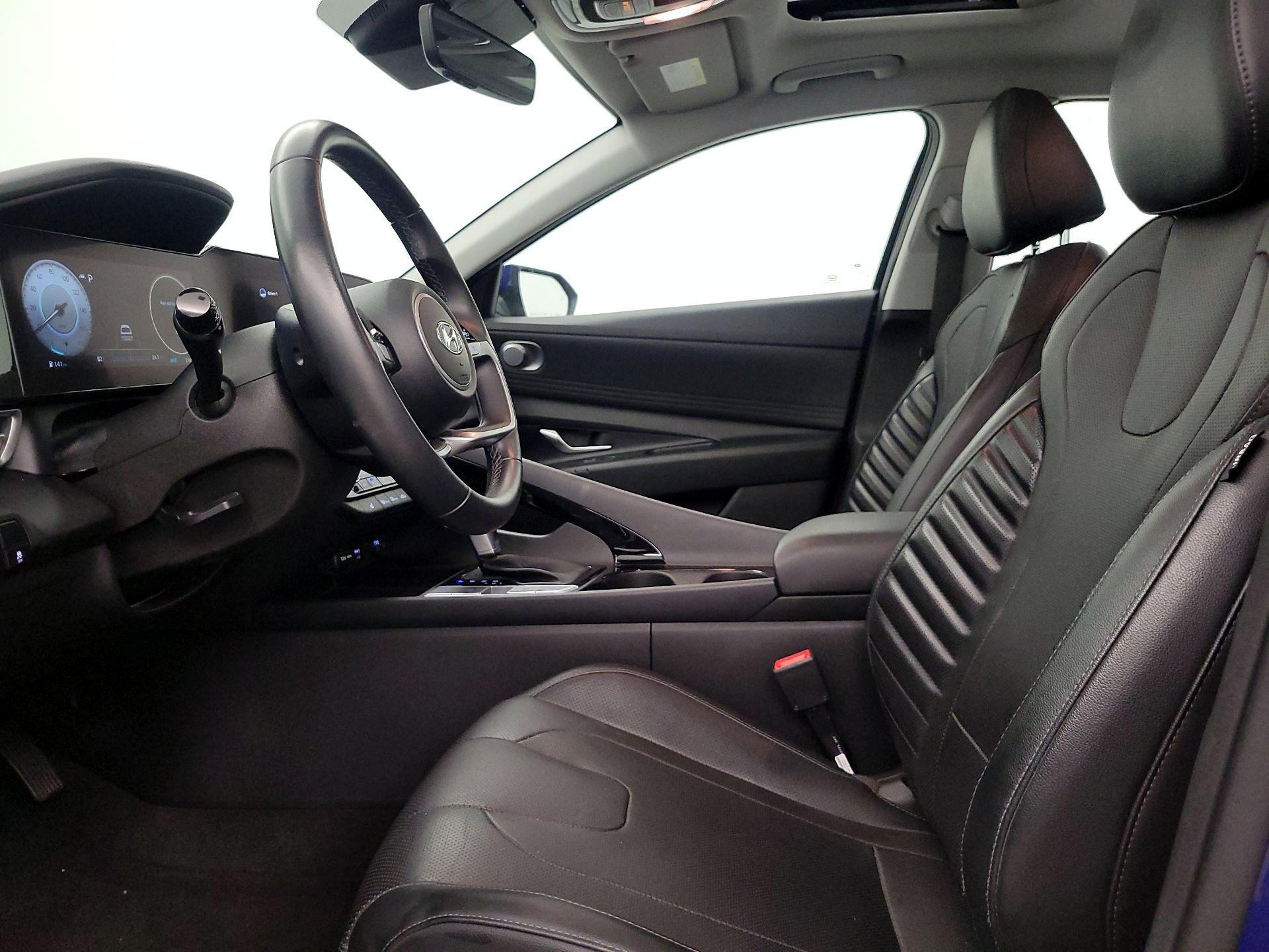 Thumbnail: 2021 Hyundai Elantra - 11