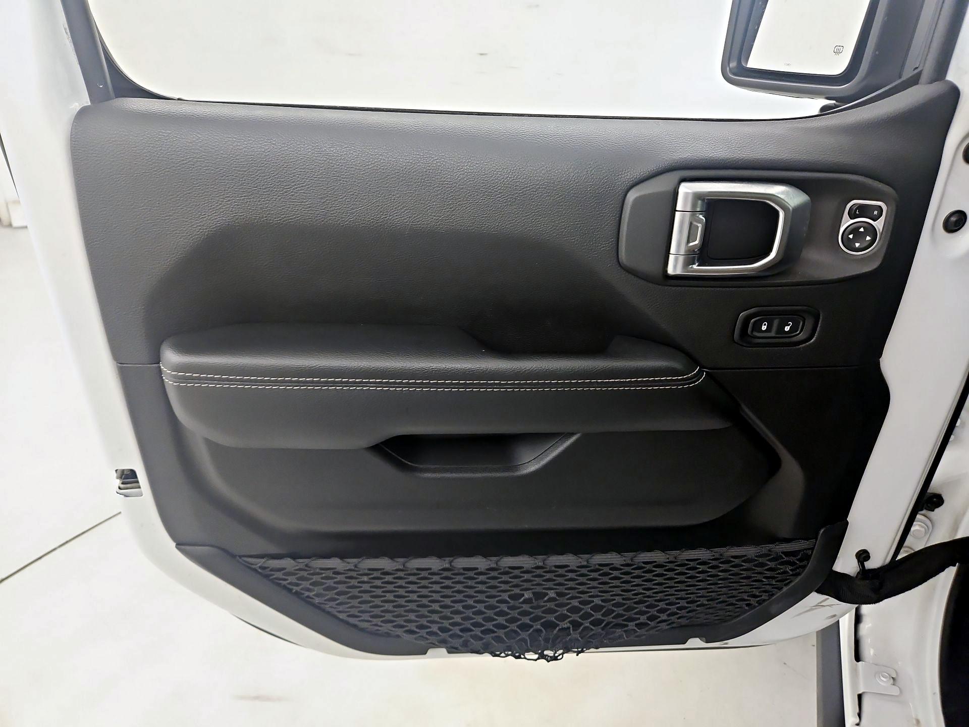 Thumbnail: 2021 Jeep Wrangler - 12