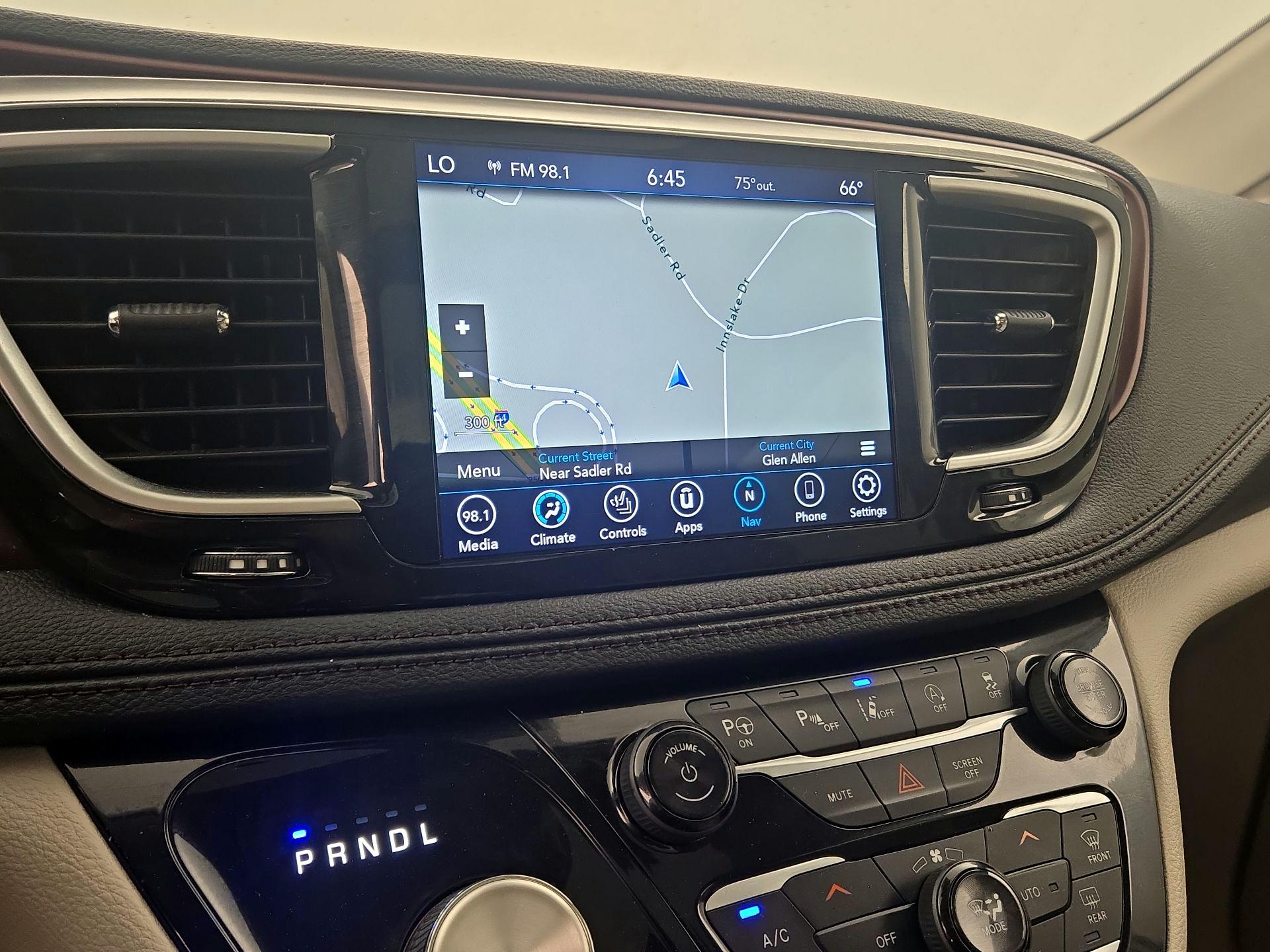 Thumbnail: 2020 Chrysler Pacifica - 14