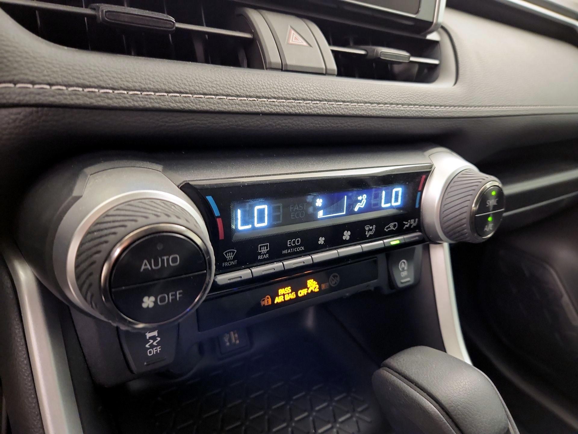 Thumbnail: 2023 Toyota RAV4 - 16