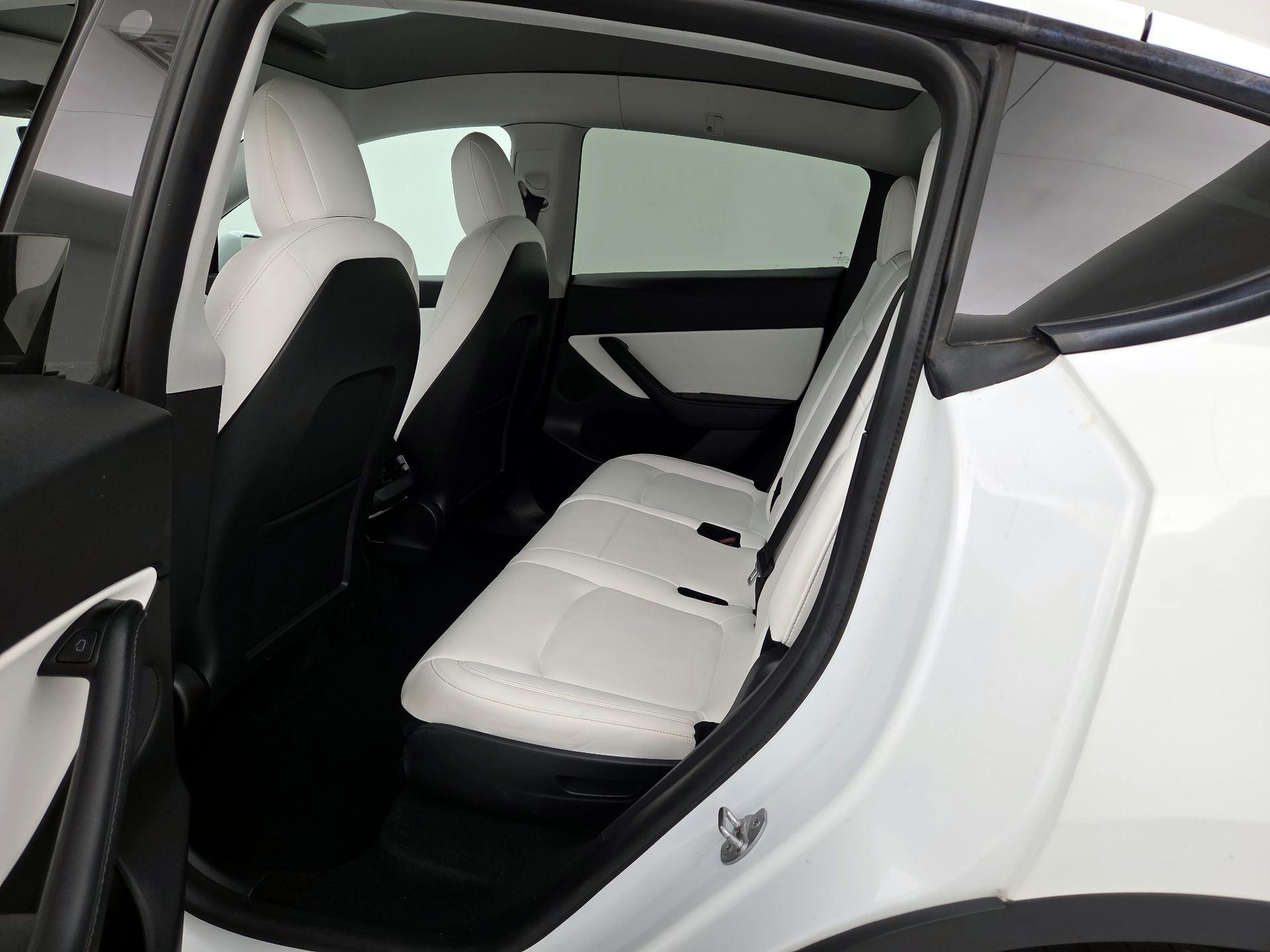 Thumbnail: 2021 Tesla Model Y - 18