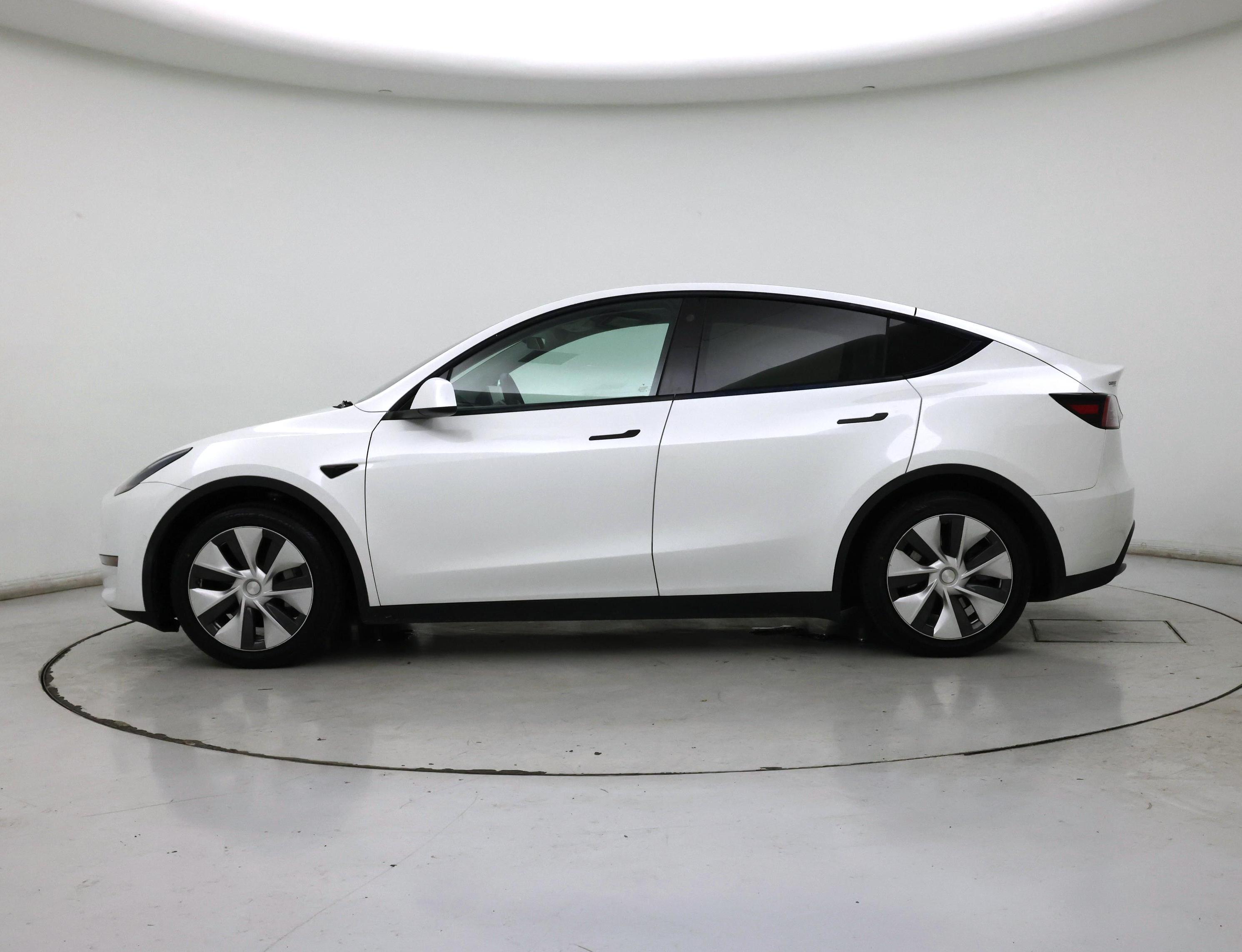 Thumbnail: 2021 Tesla Model Y - 3