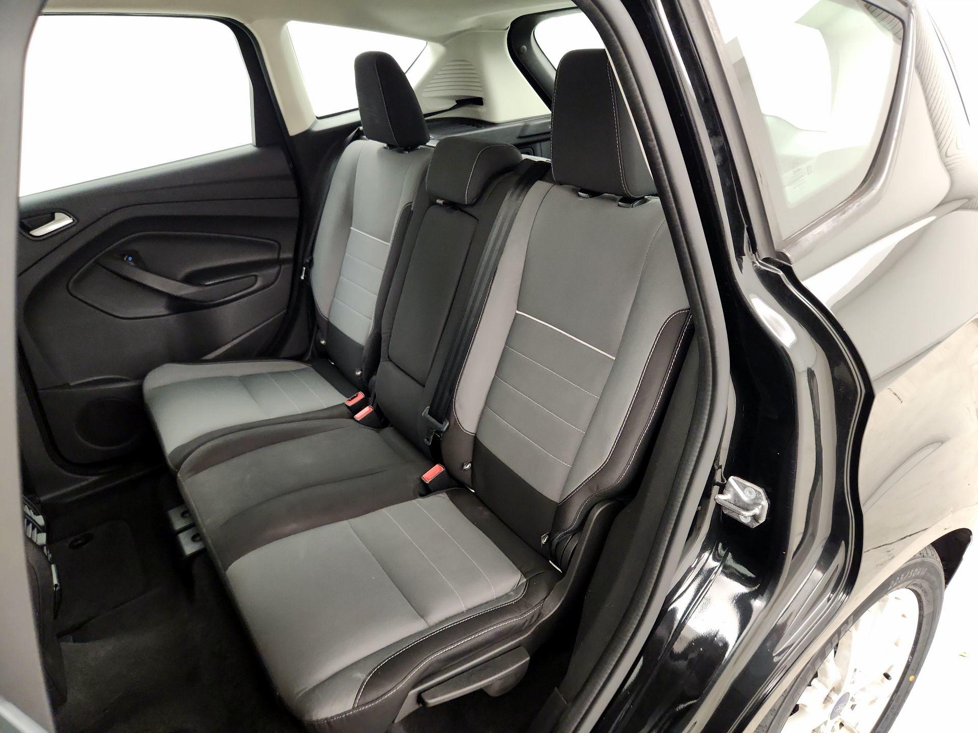 Thumbnail: 2015 Ford C-Max - 19