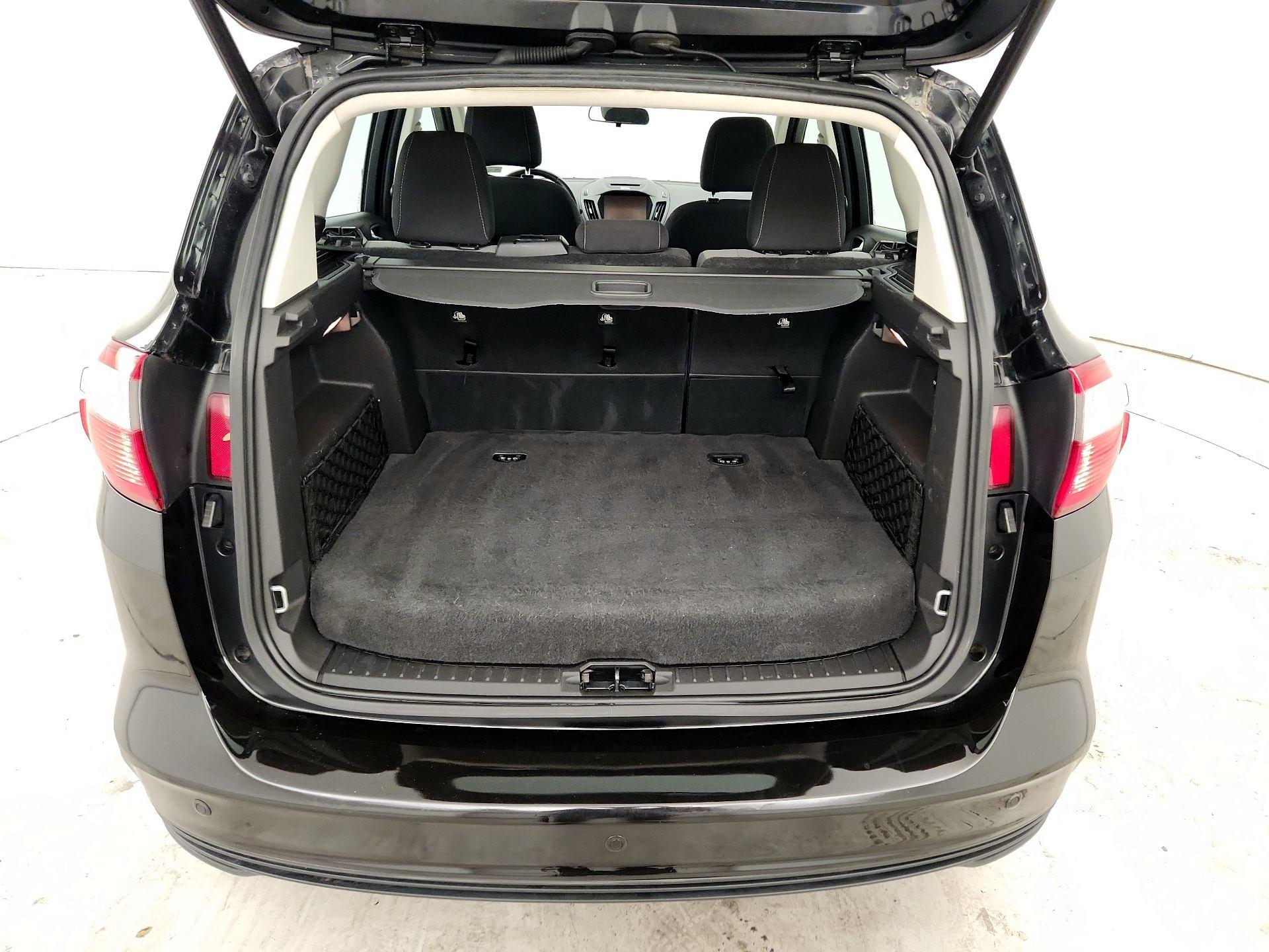 Thumbnail: 2015 Ford C-Max - 20