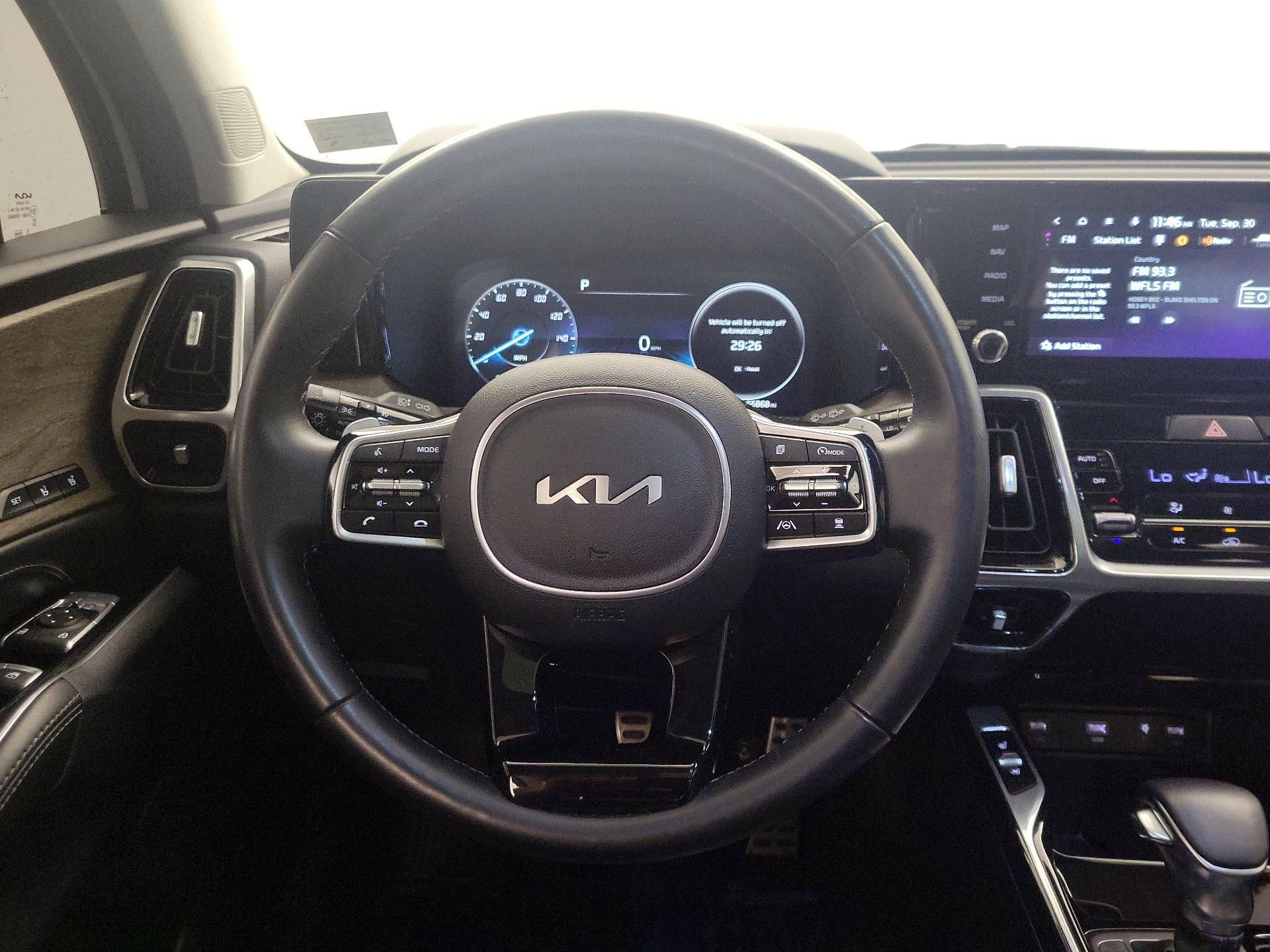 Thumbnail: 2023 Kia Sorento - 10