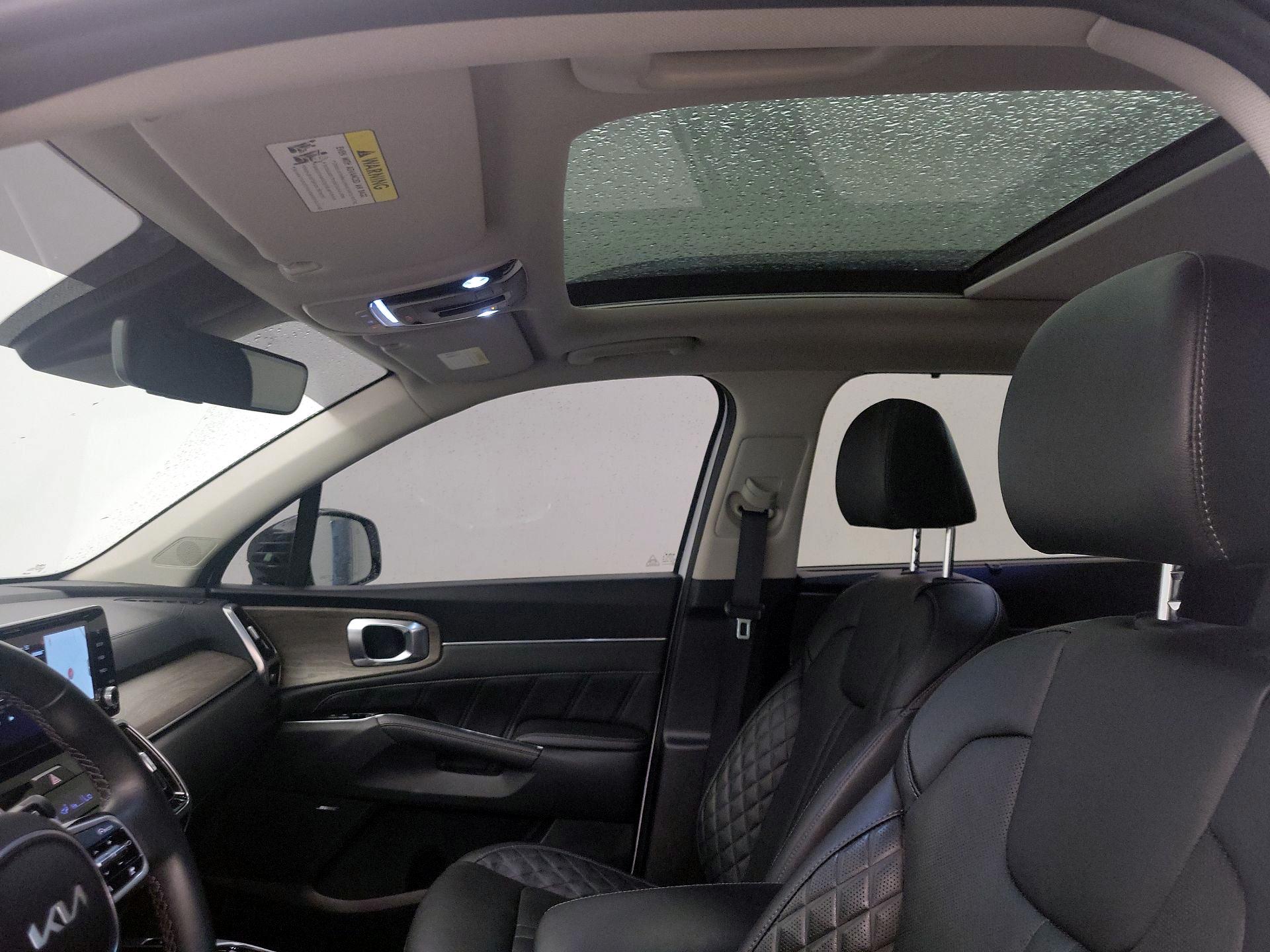 Thumbnail: 2023 Kia Sorento - 20