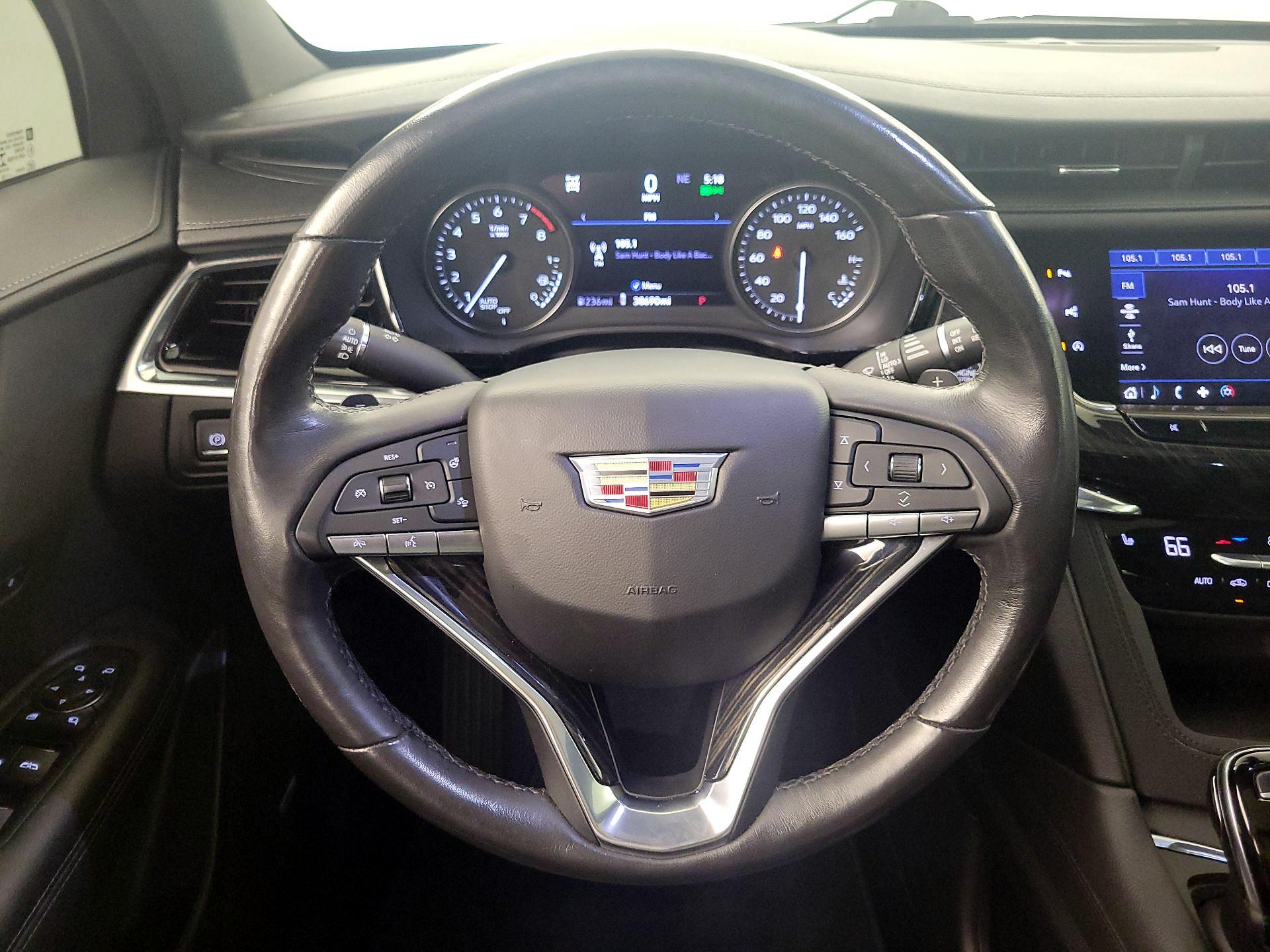 Thumbnail: 2020 Cadillac XT6 - 10