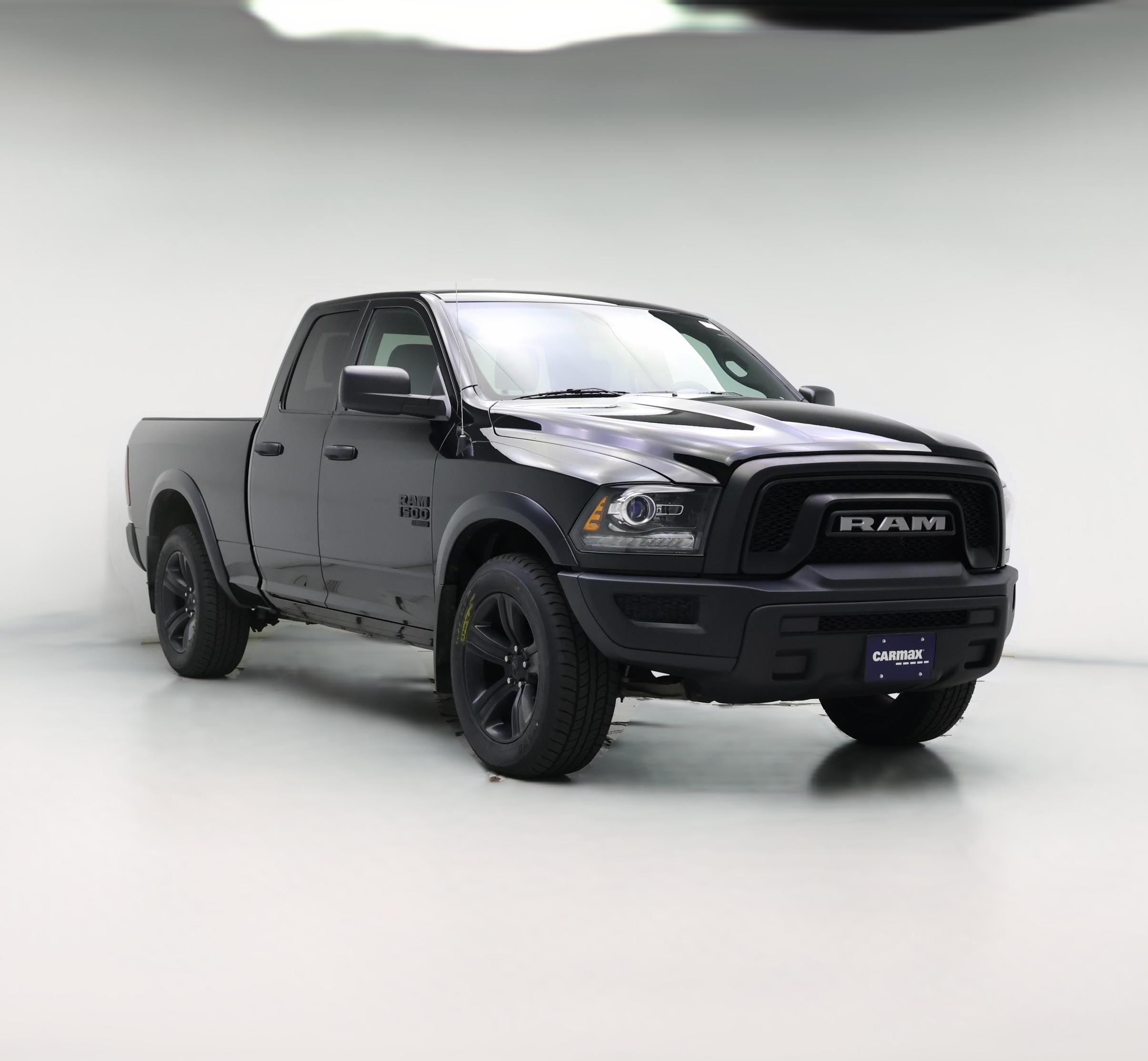 Thumbnail: 2021 RAM 1500 Classic - 1