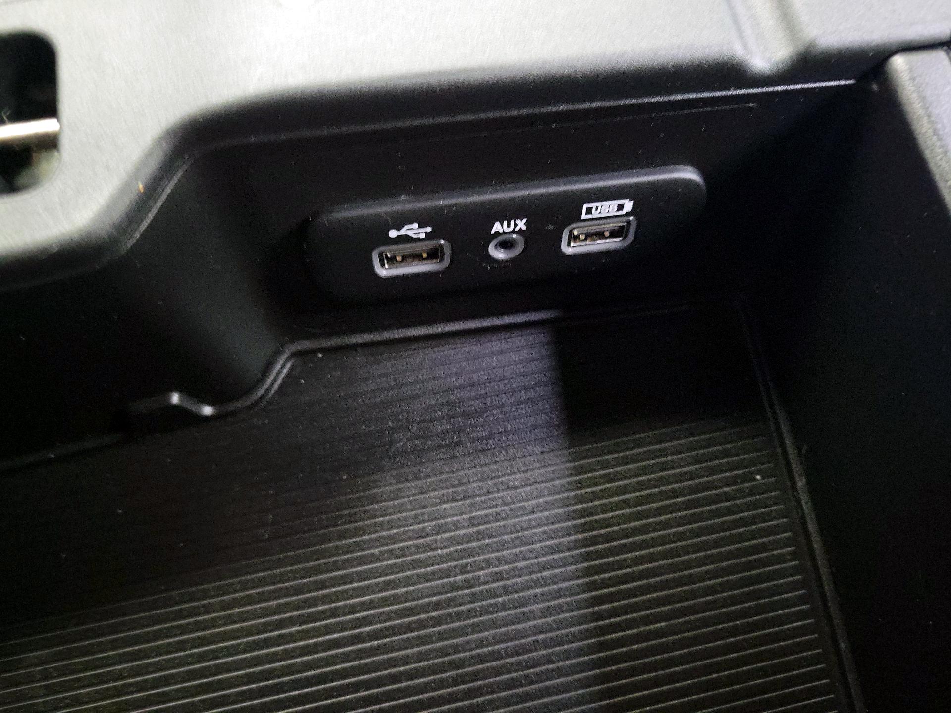 Thumbnail: 2021 RAM 1500 Classic - 18