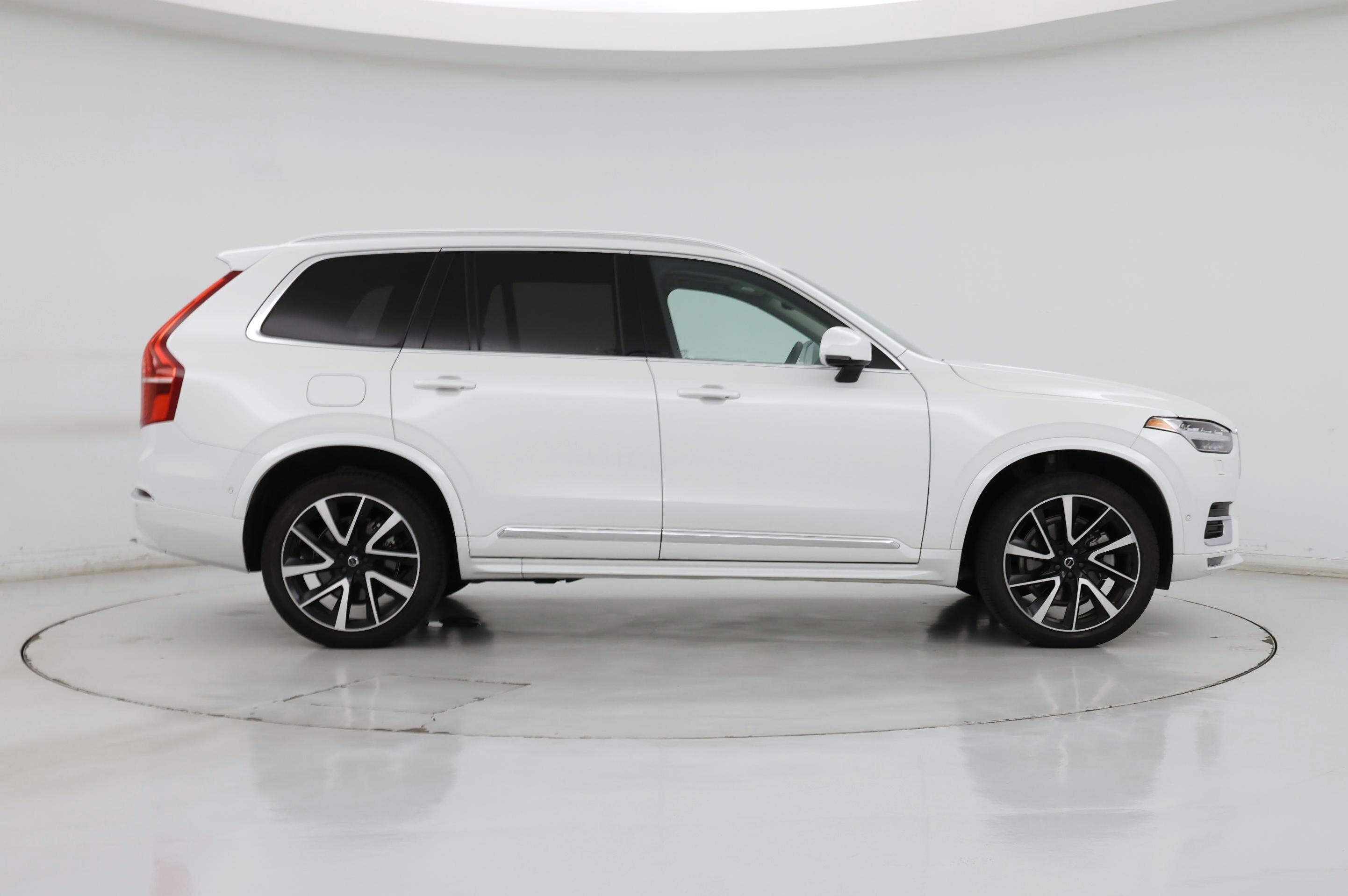 Thumbnail: 2023 Volvo XC90 - 7
