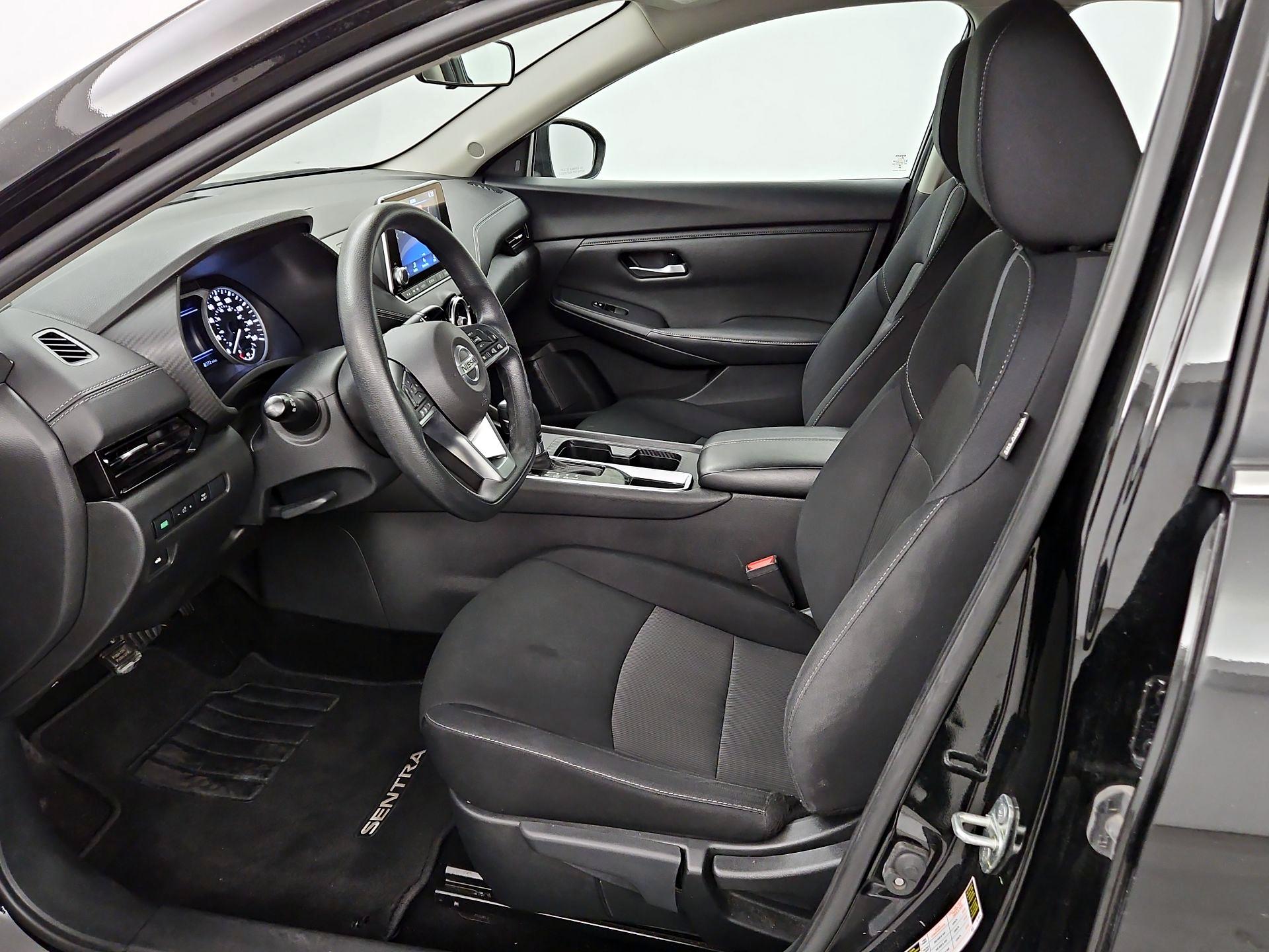 Thumbnail: 2023 Nissan Sentra - 11