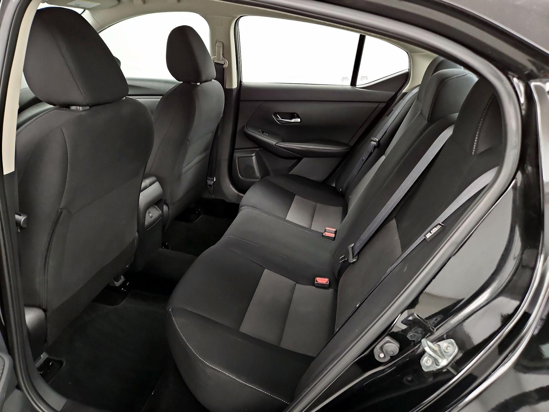 Thumbnail: 2023 Nissan Sentra - 19