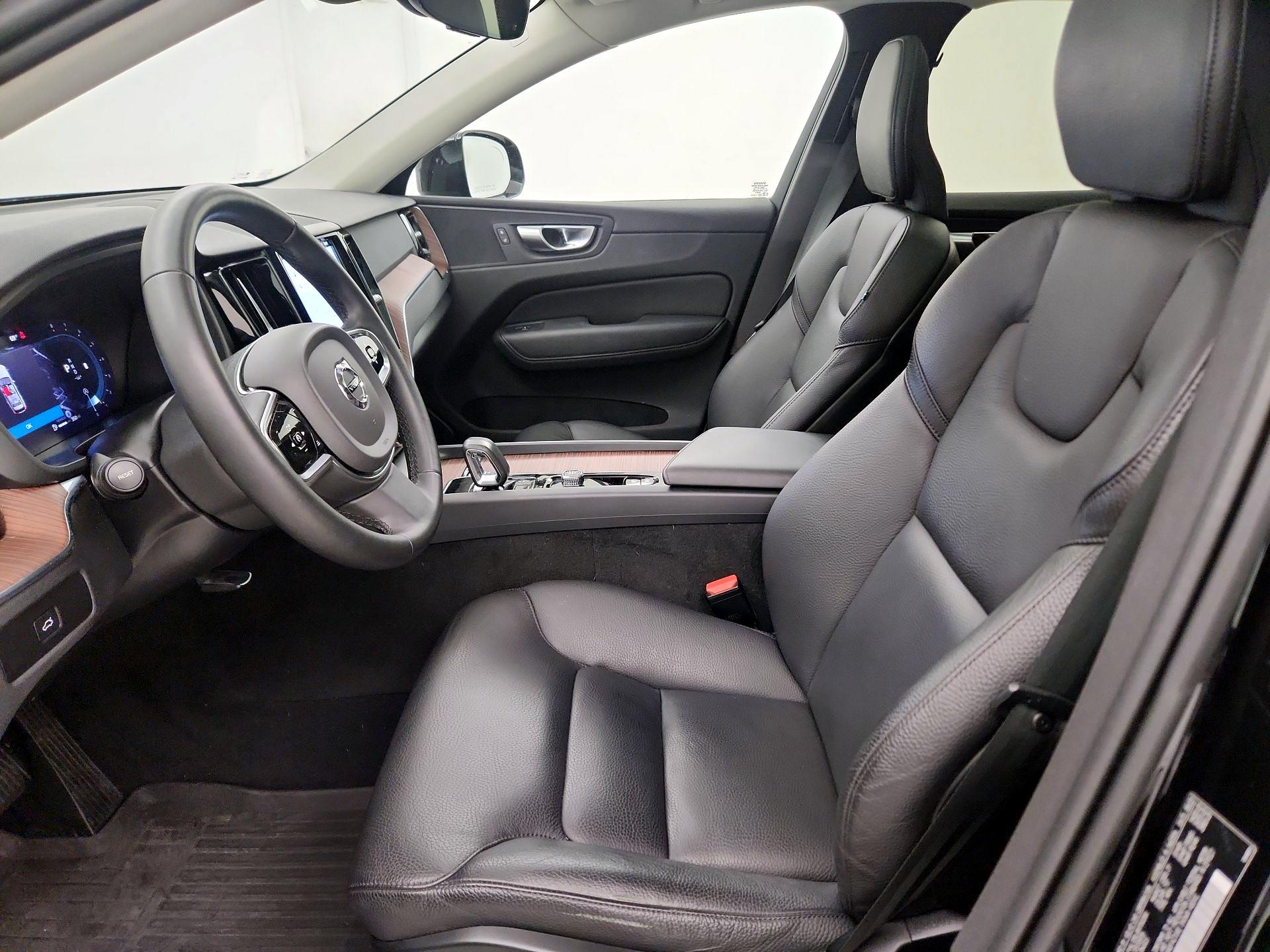 Thumbnail: 2024 Volvo XC60 - 11