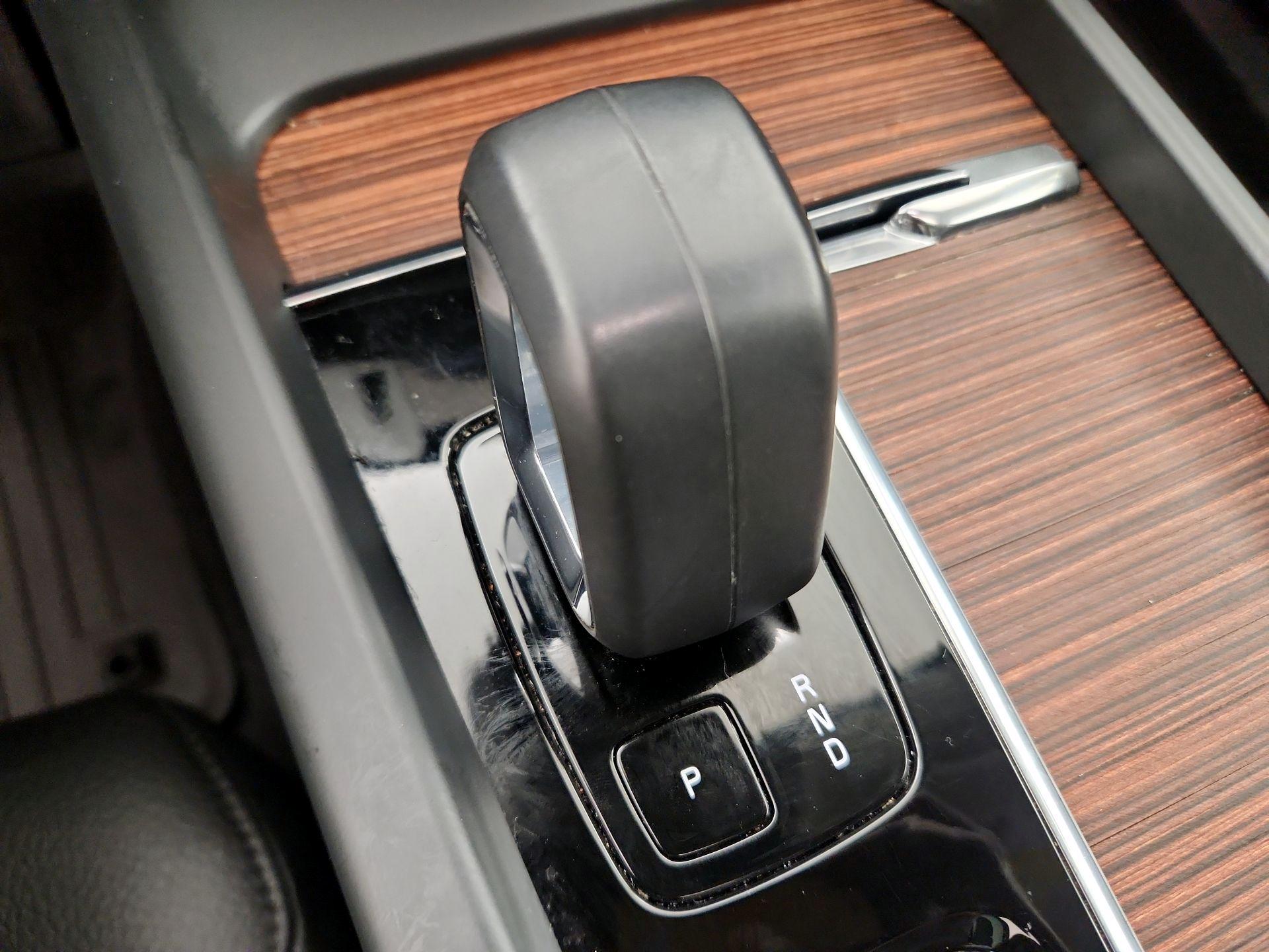Thumbnail: 2024 Volvo XC60 - 18