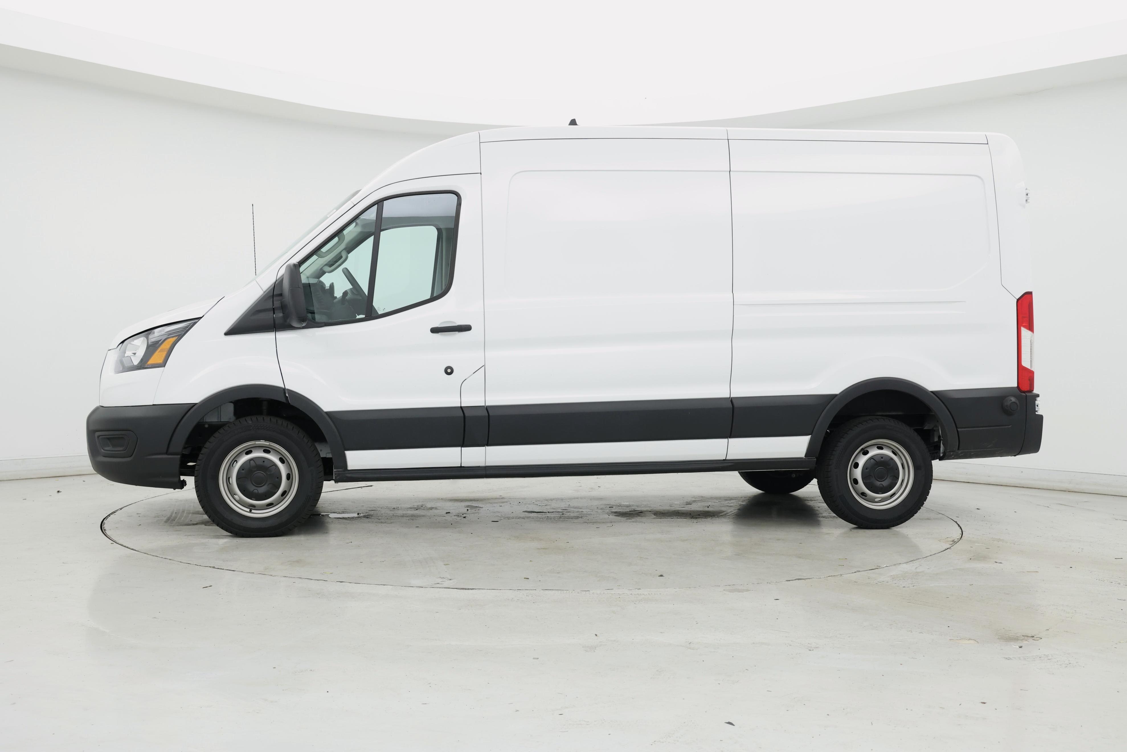 Thumbnail: 2024 Ford Transit Series - 3