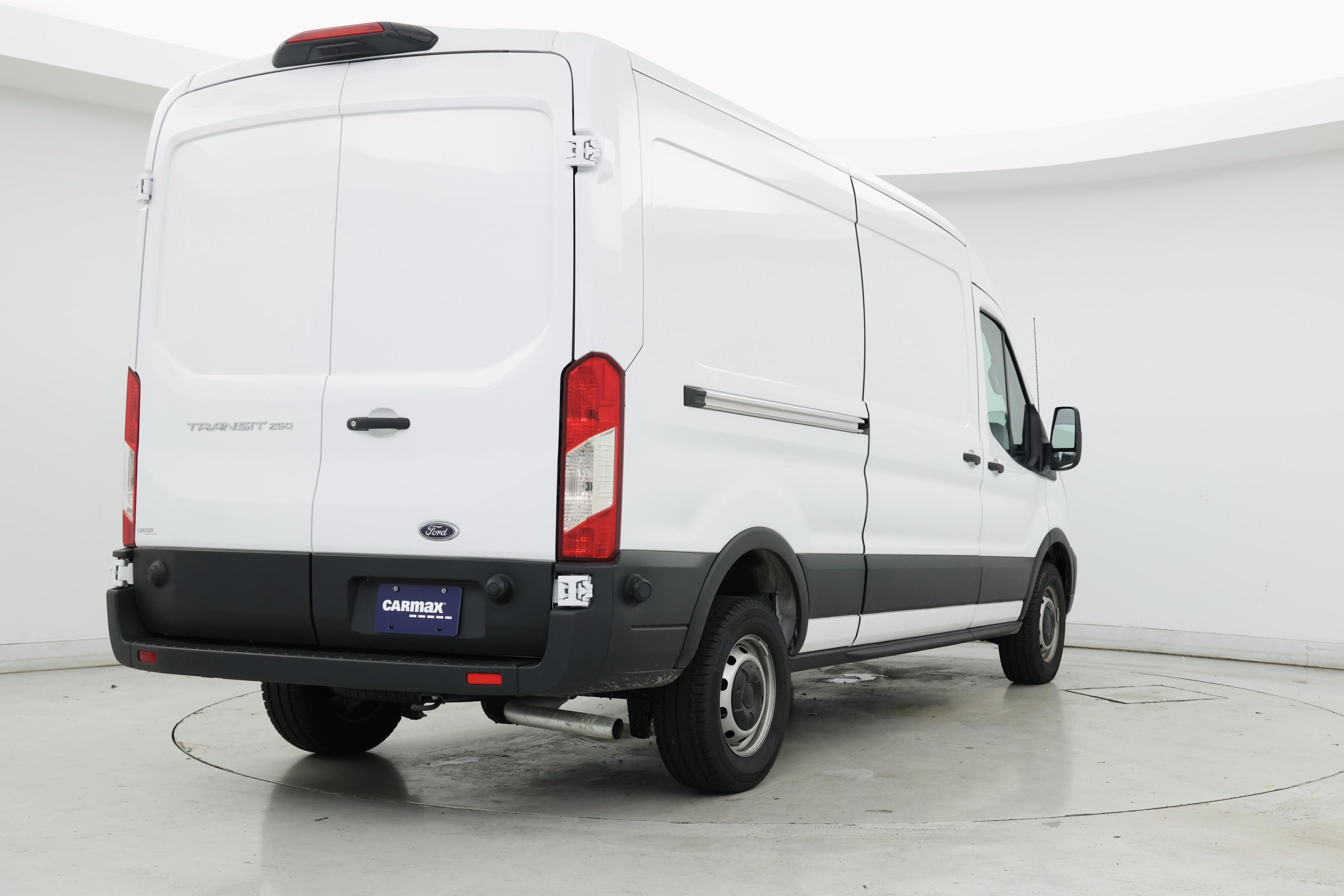 Thumbnail: 2024 Ford Transit Series - 8