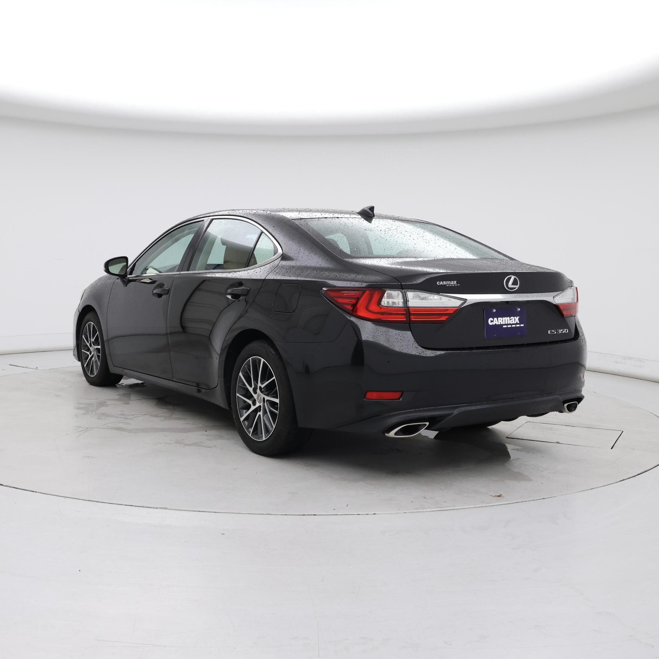 Thumbnail: 2016 Lexus ES - 2