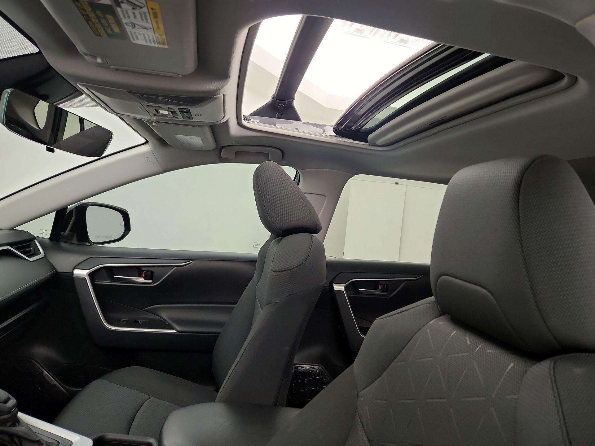 Thumbnail: 2025 Toyota RAV4 - 19