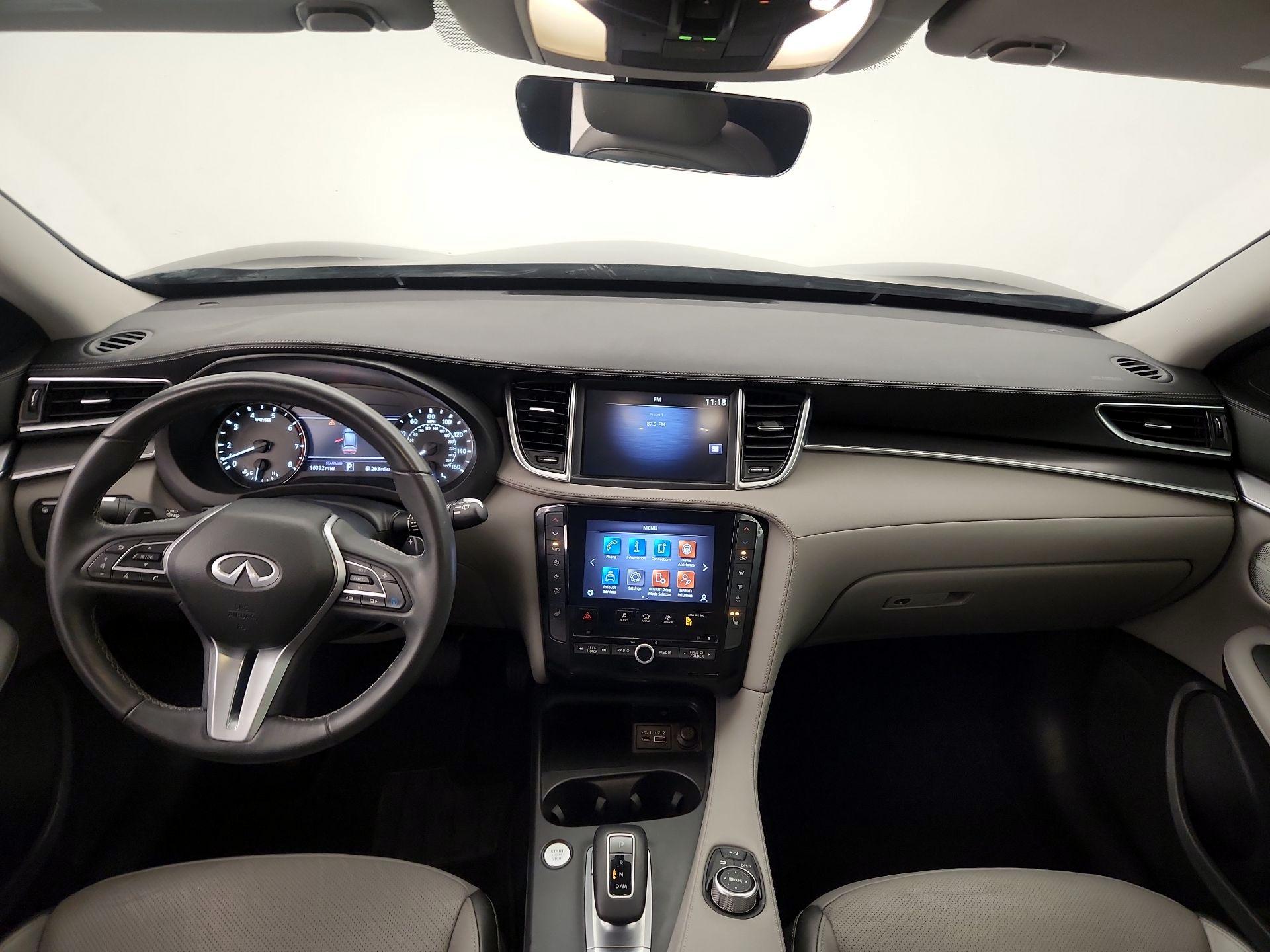 Thumbnail: 2023 INFINITI QX50 - 9