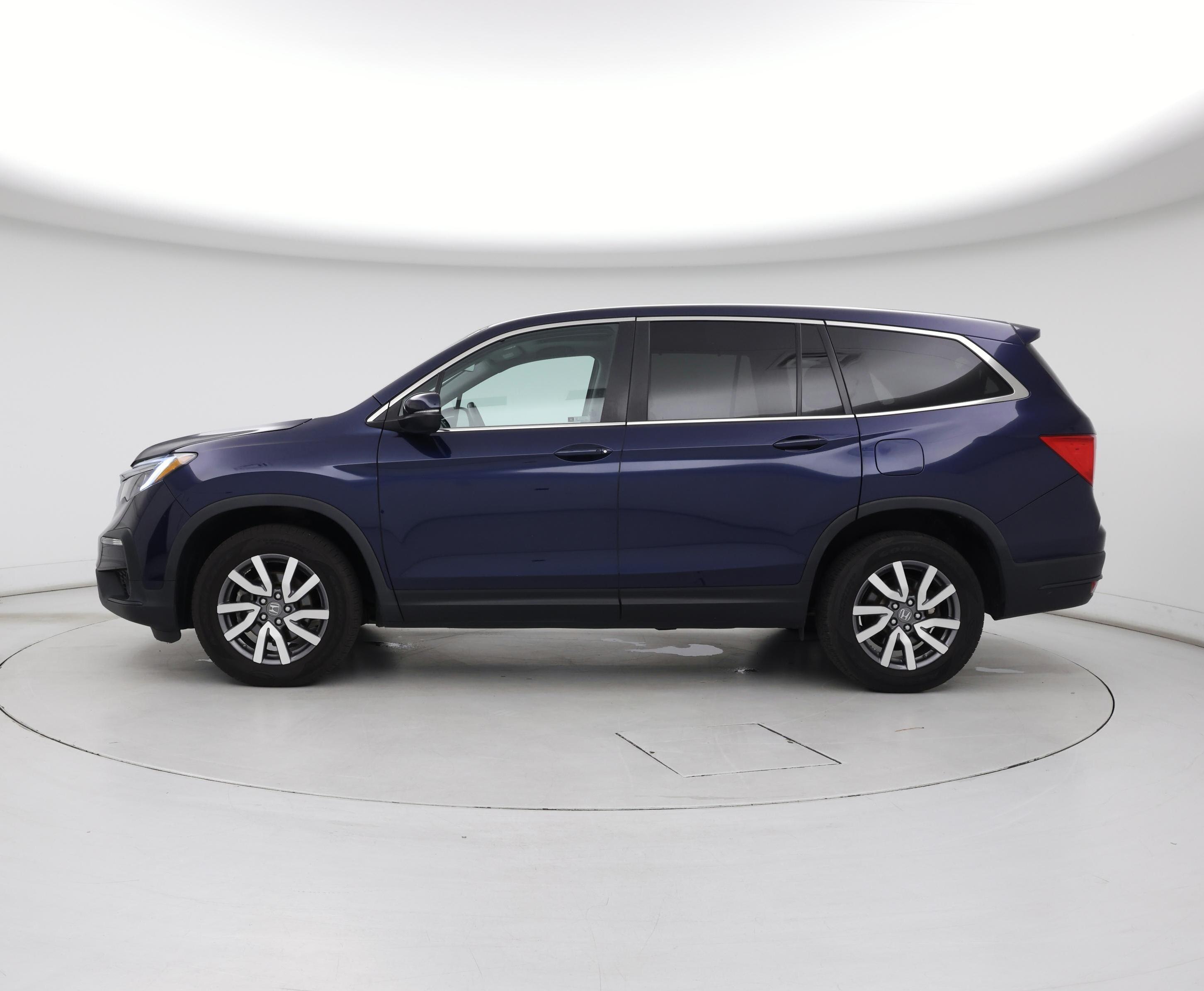 Thumbnail: 2019 Honda Pilot - 3