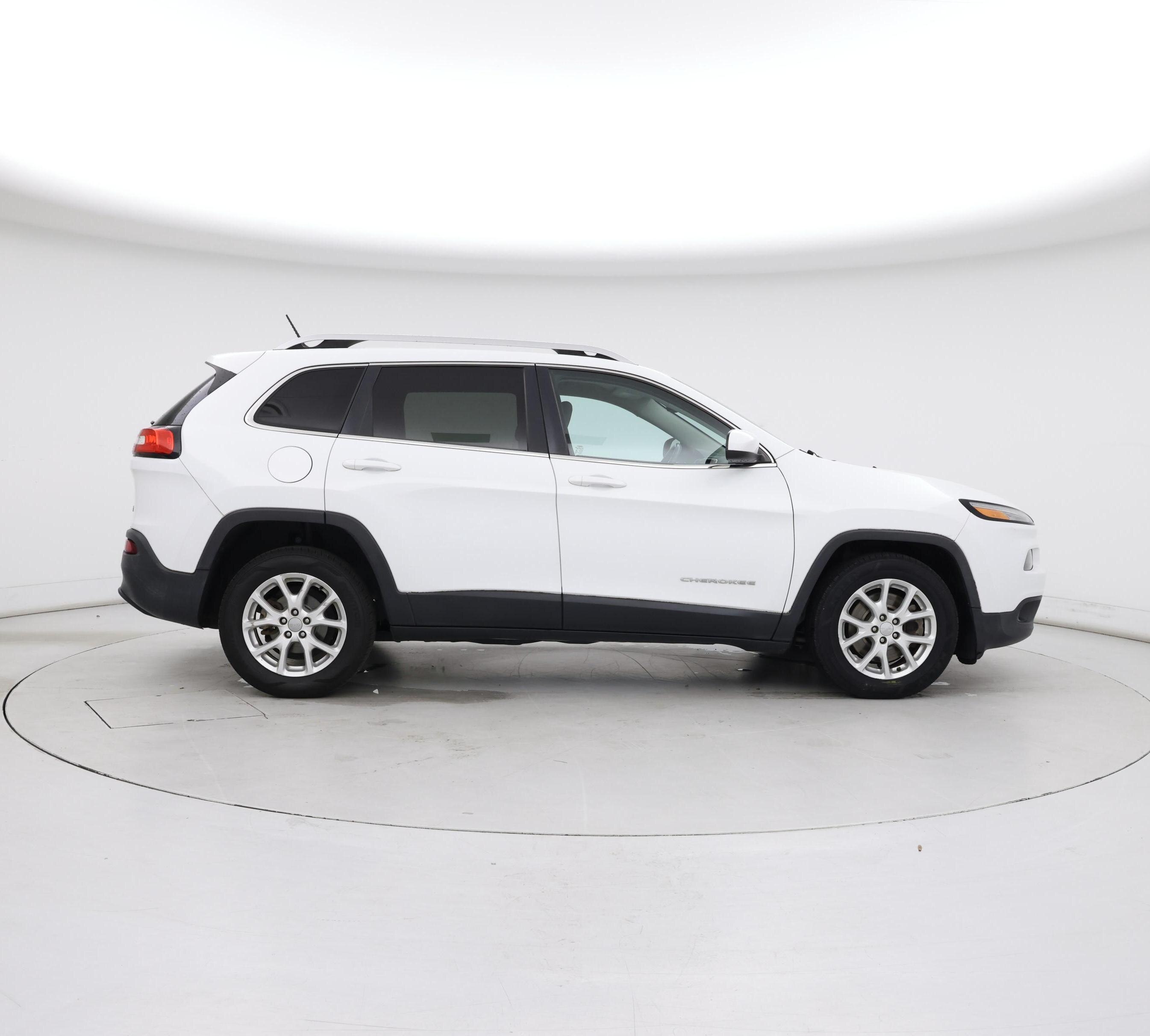 Thumbnail: 2015 Jeep Cherokee - 7