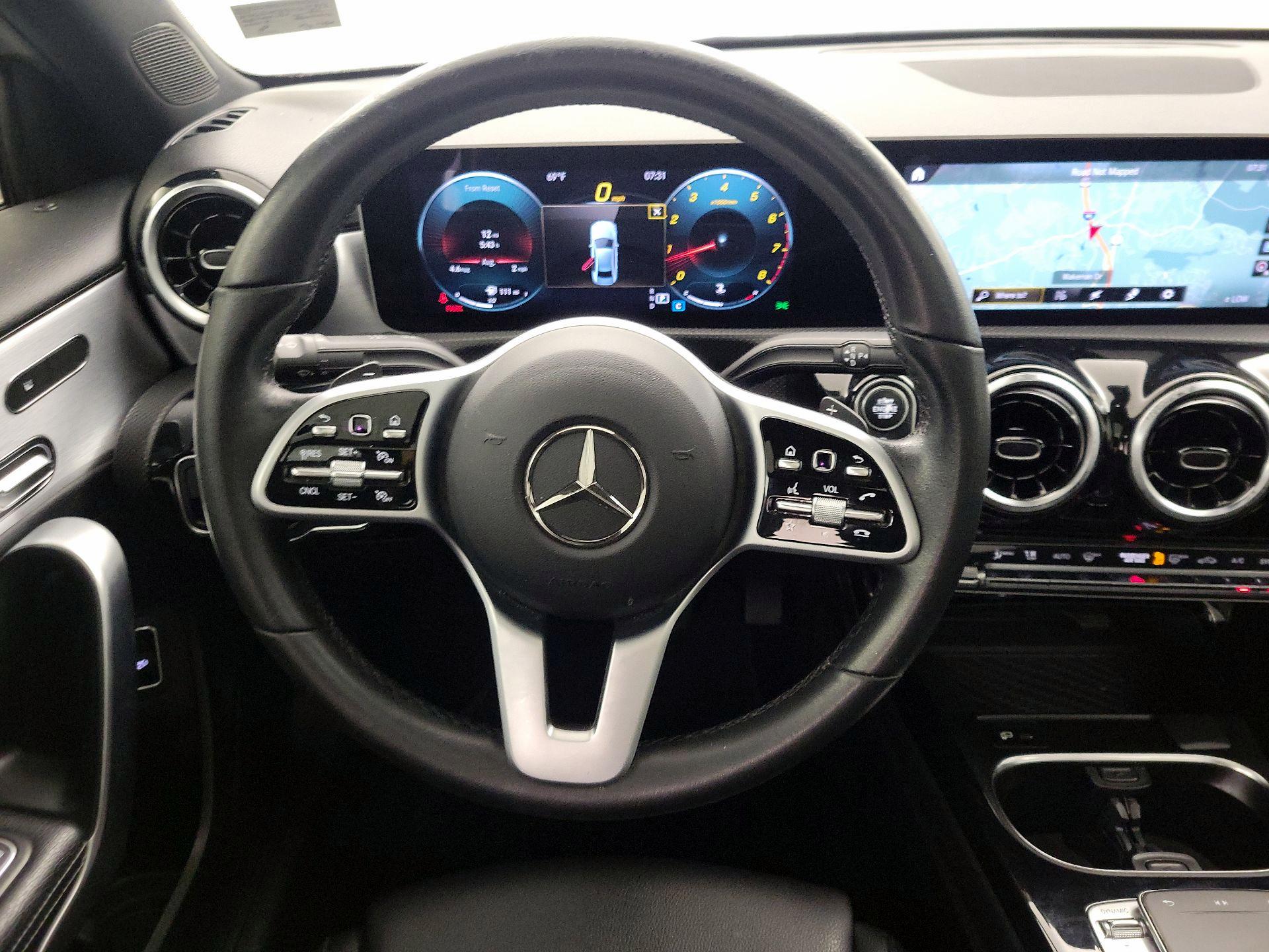 Thumbnail: 2020 Mercedes-Benz A-Class - 10