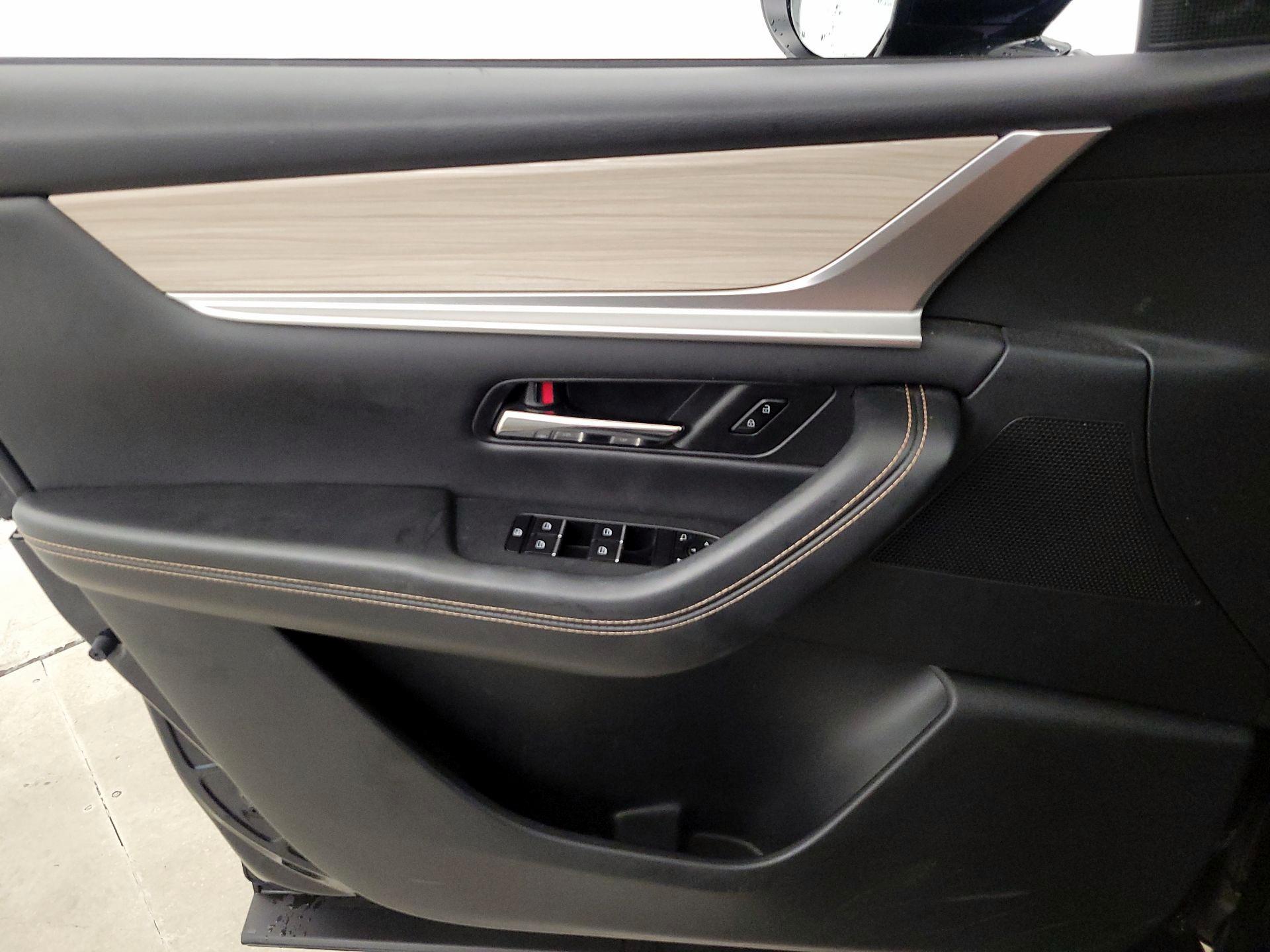 Thumbnail: 2024 Mazda CX-90 - 12