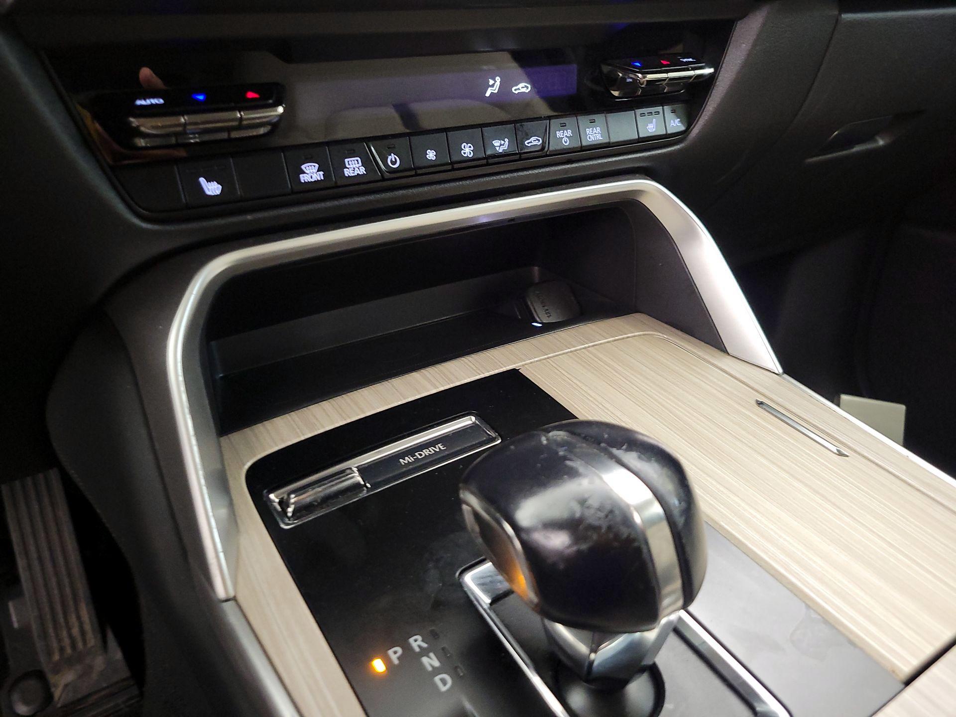 Thumbnail: 2024 Mazda CX-90 - 16