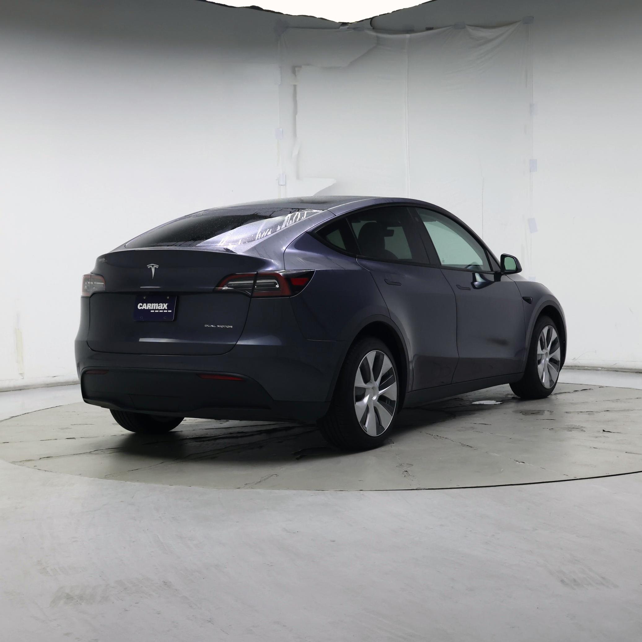 Thumbnail: 2022 Tesla Model Y - 8