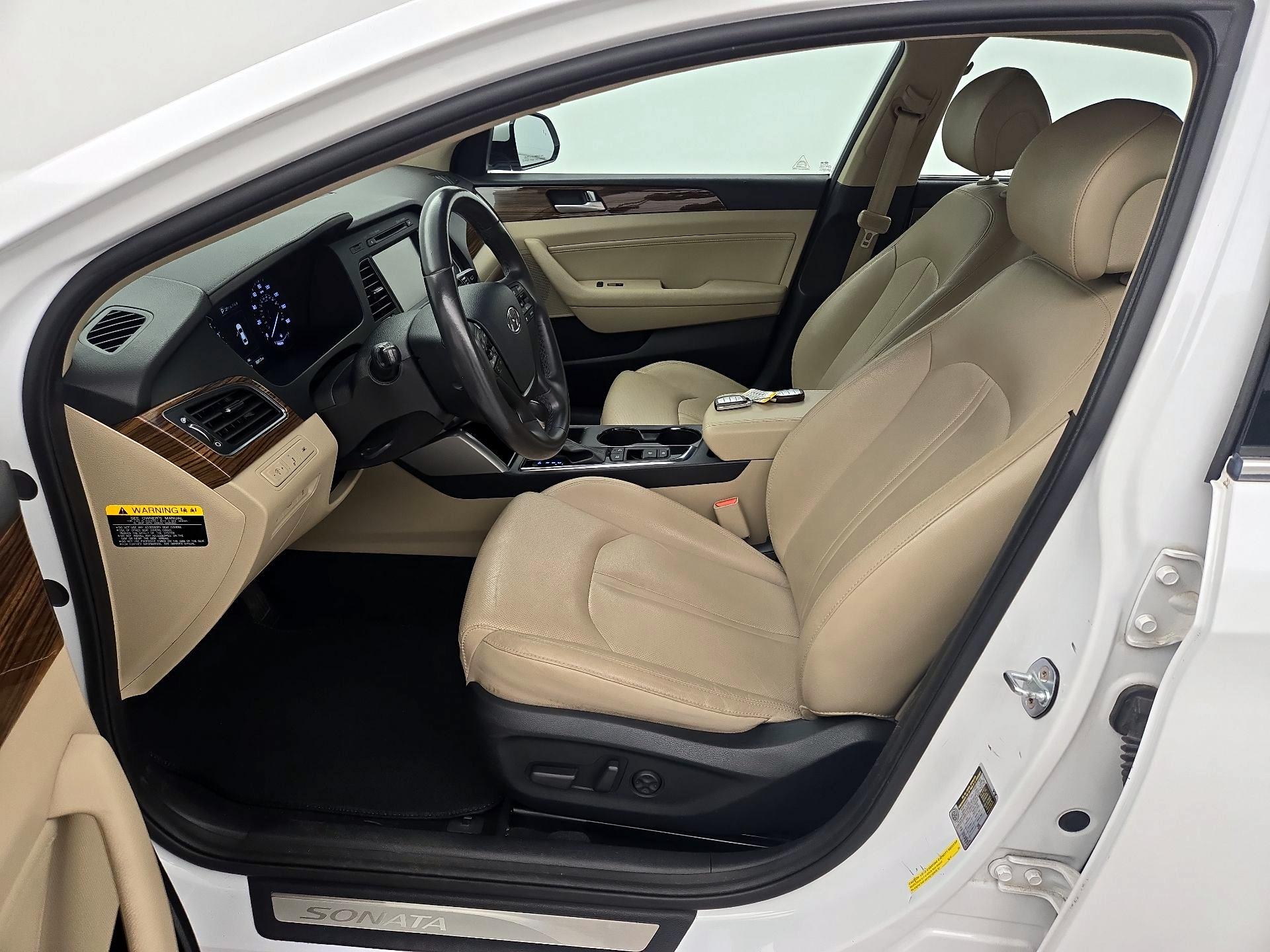 Thumbnail: 2017 Hyundai Sonata - 11