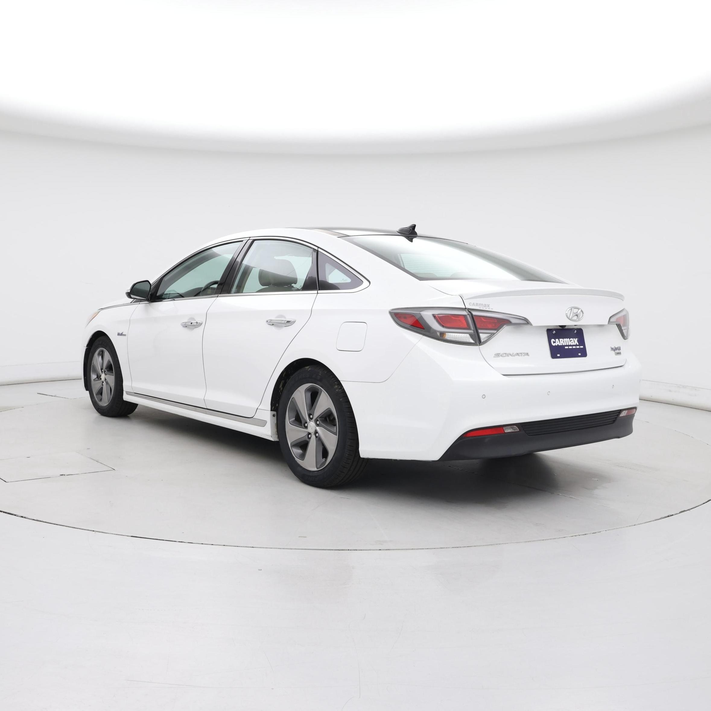 Thumbnail: 2017 Hyundai Sonata - 2