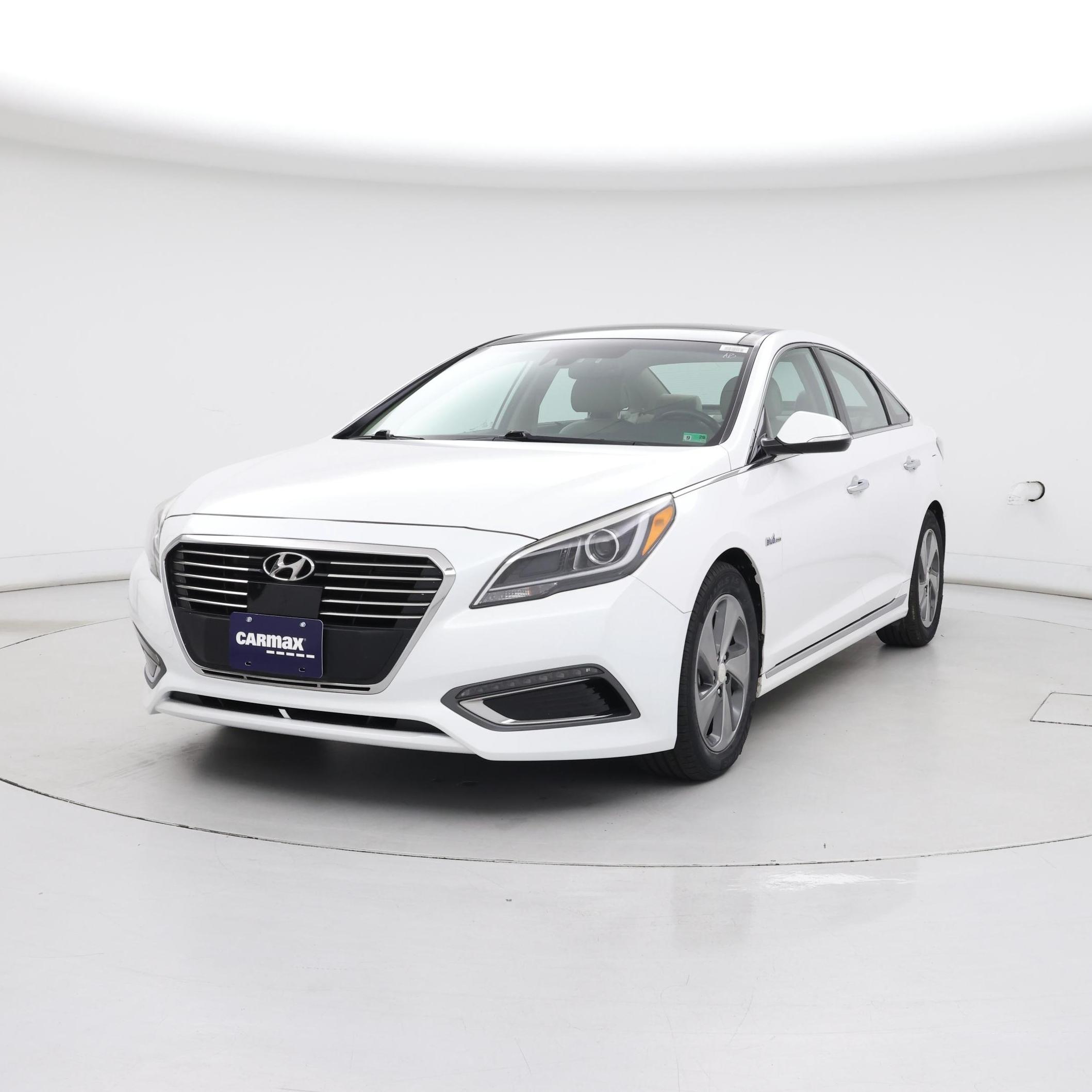 Thumbnail: 2017 Hyundai Sonata - 4