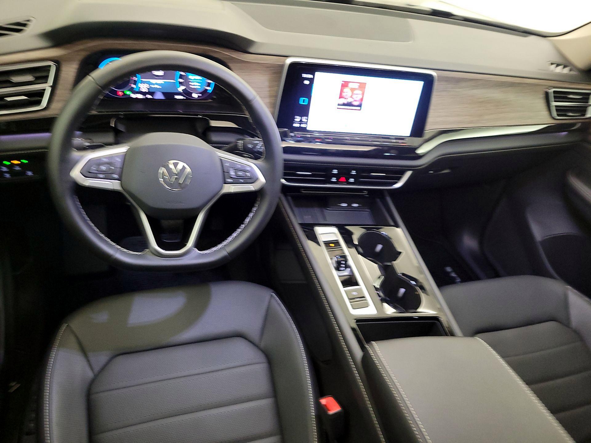 Thumbnail: 2025 Volkswagen Atlas - 9