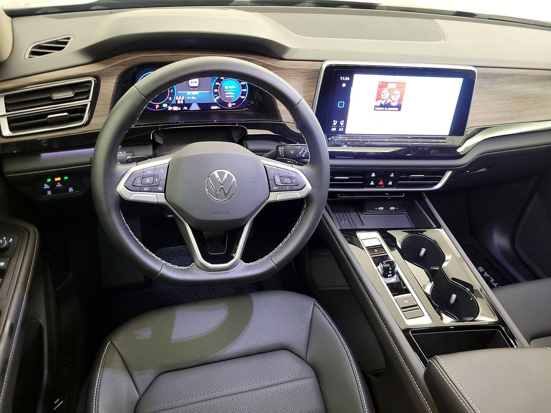 Thumbnail: 2025 Volkswagen Atlas - 10
