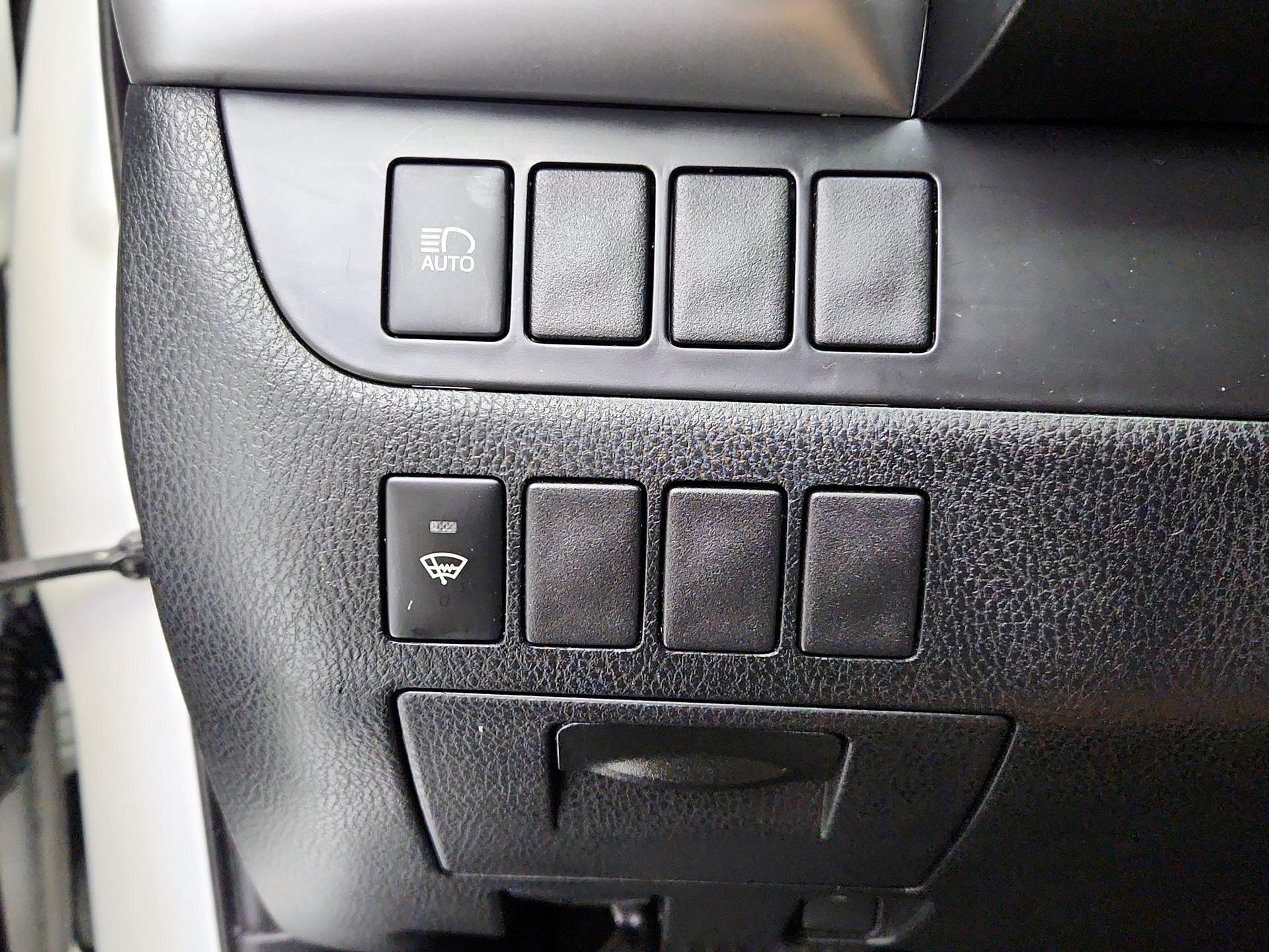 Thumbnail: 2019 Toyota Highlander - 13