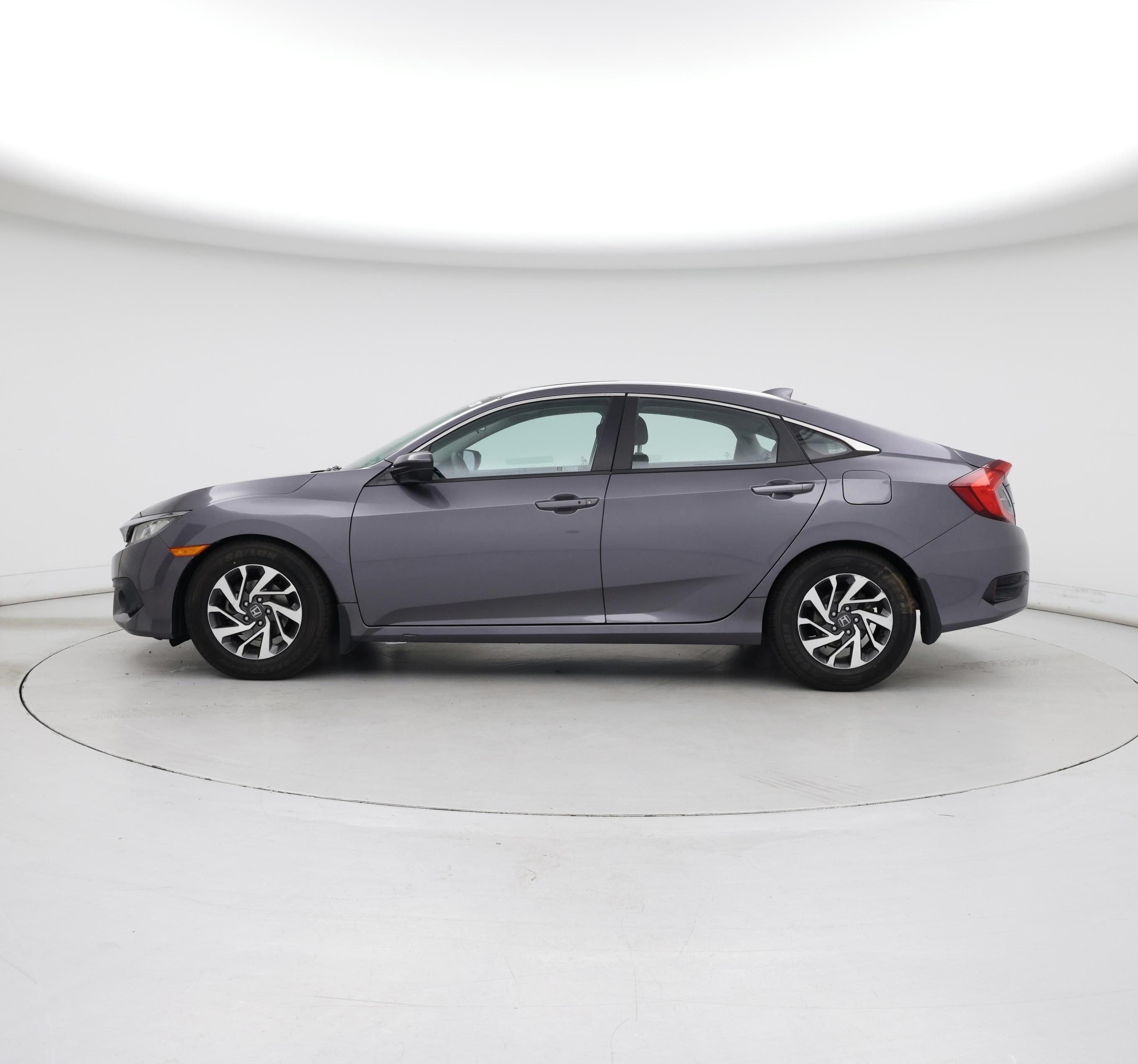 Thumbnail: 2018 Honda Civic - 3